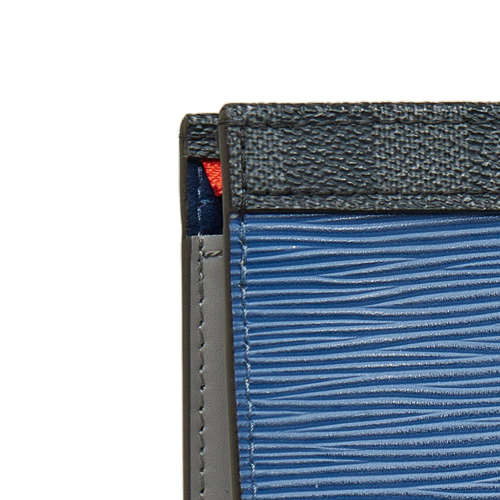 Louis Vuitton Epi Pochette Voyage MM (SHG-fhuM3i)