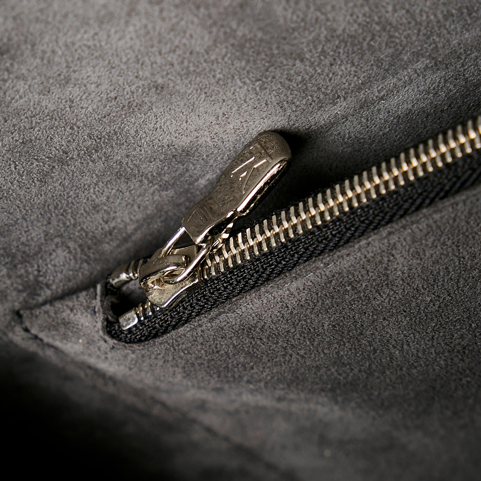 Louis Vuitton Epi Pont Neuf PM (SHG-28274)