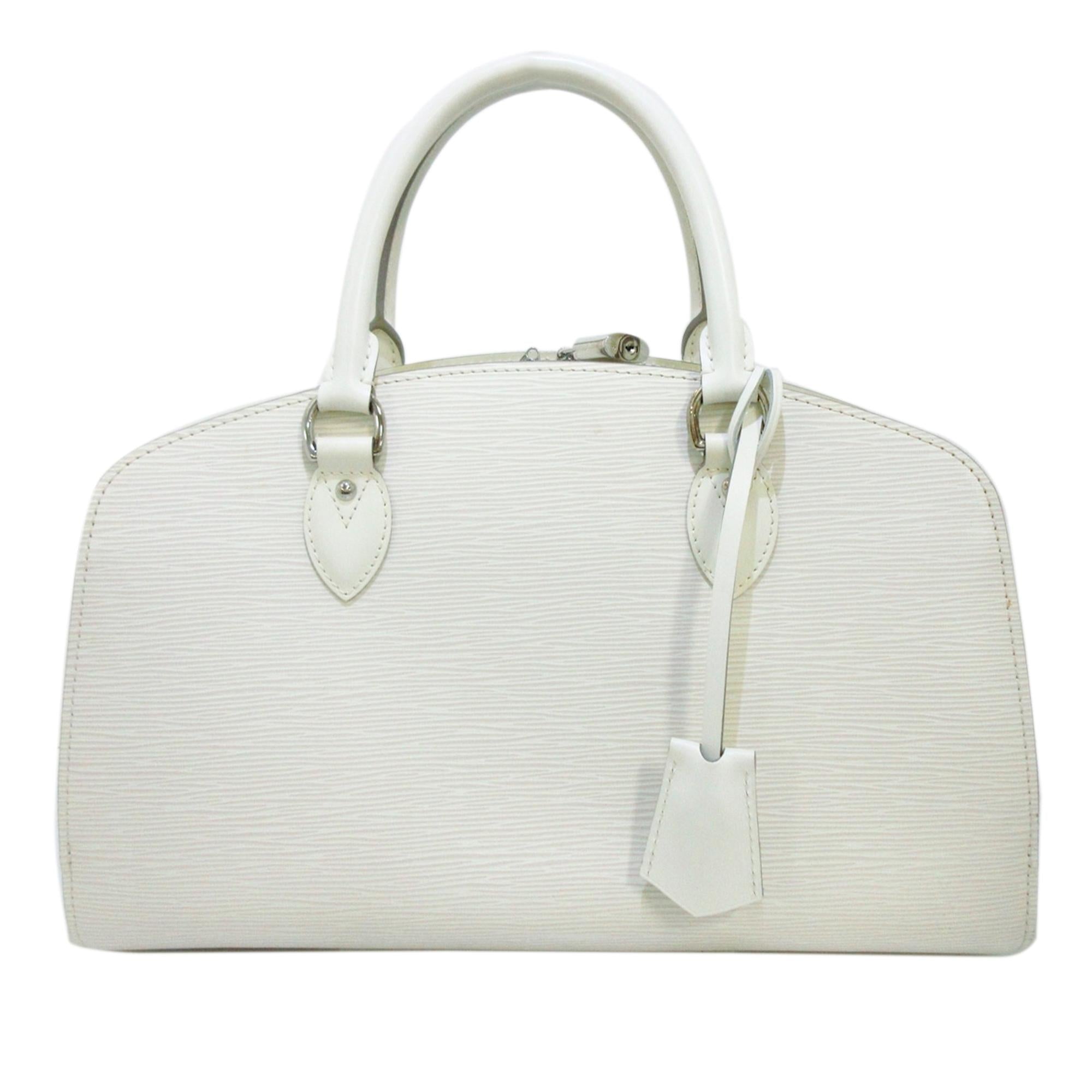 Louis Vuitton Epi Pont Neuf PM (SHG-29566)