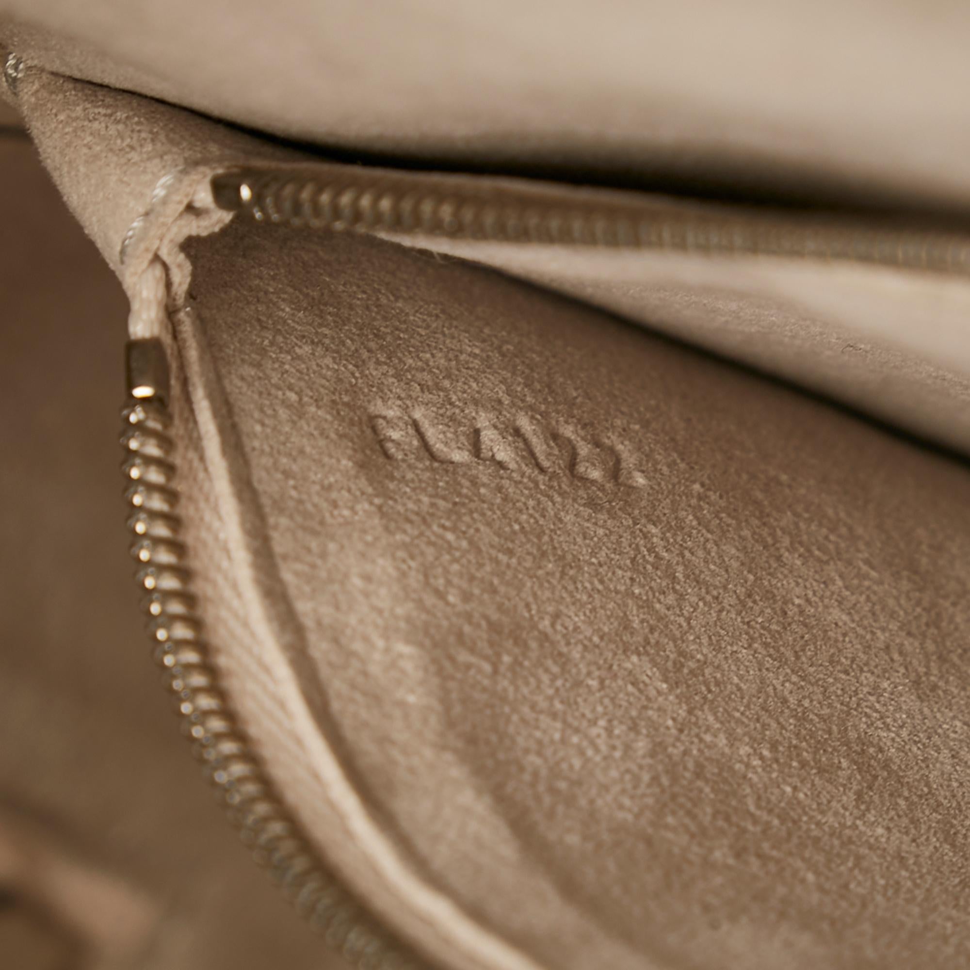 Louis Vuitton Epi Pont Neuf PM (SHG-35828)
