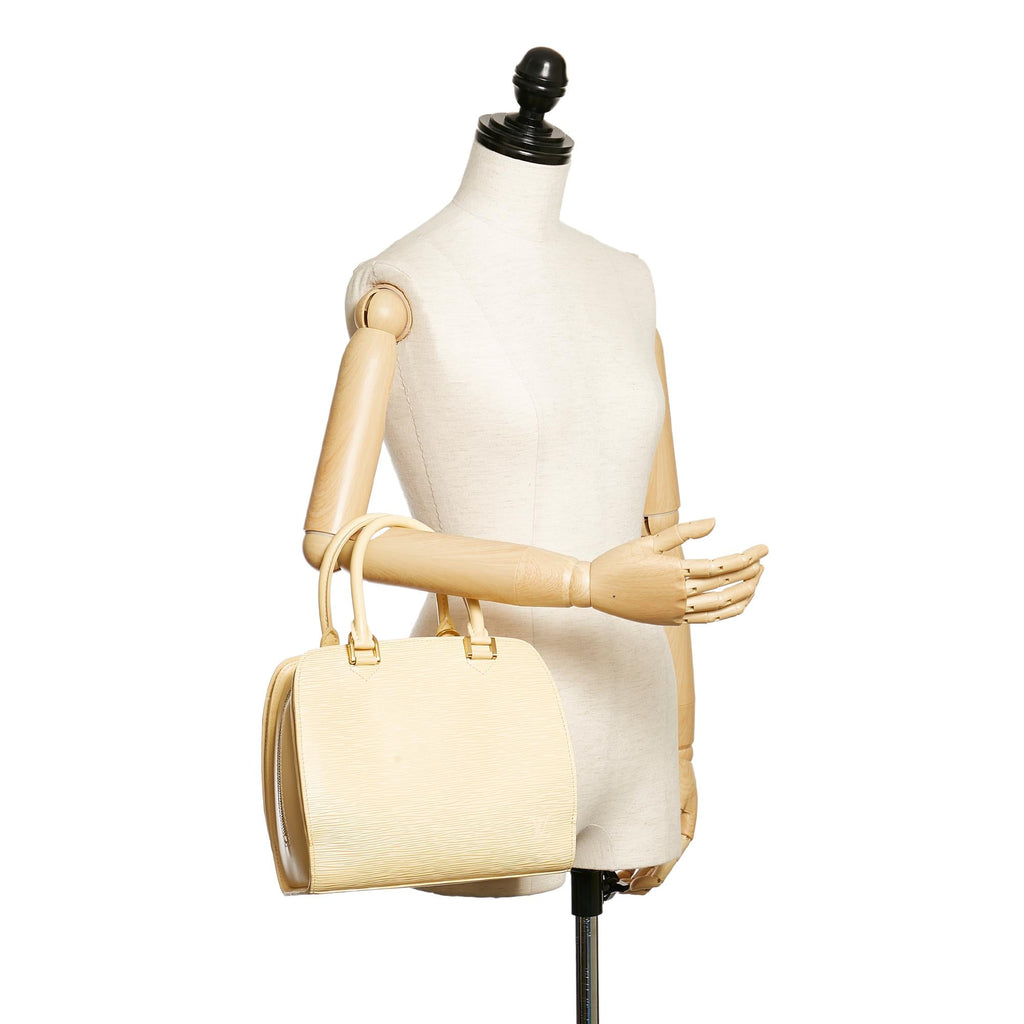Louis Vuitton Epi Pont Neuf (SHG-30137)