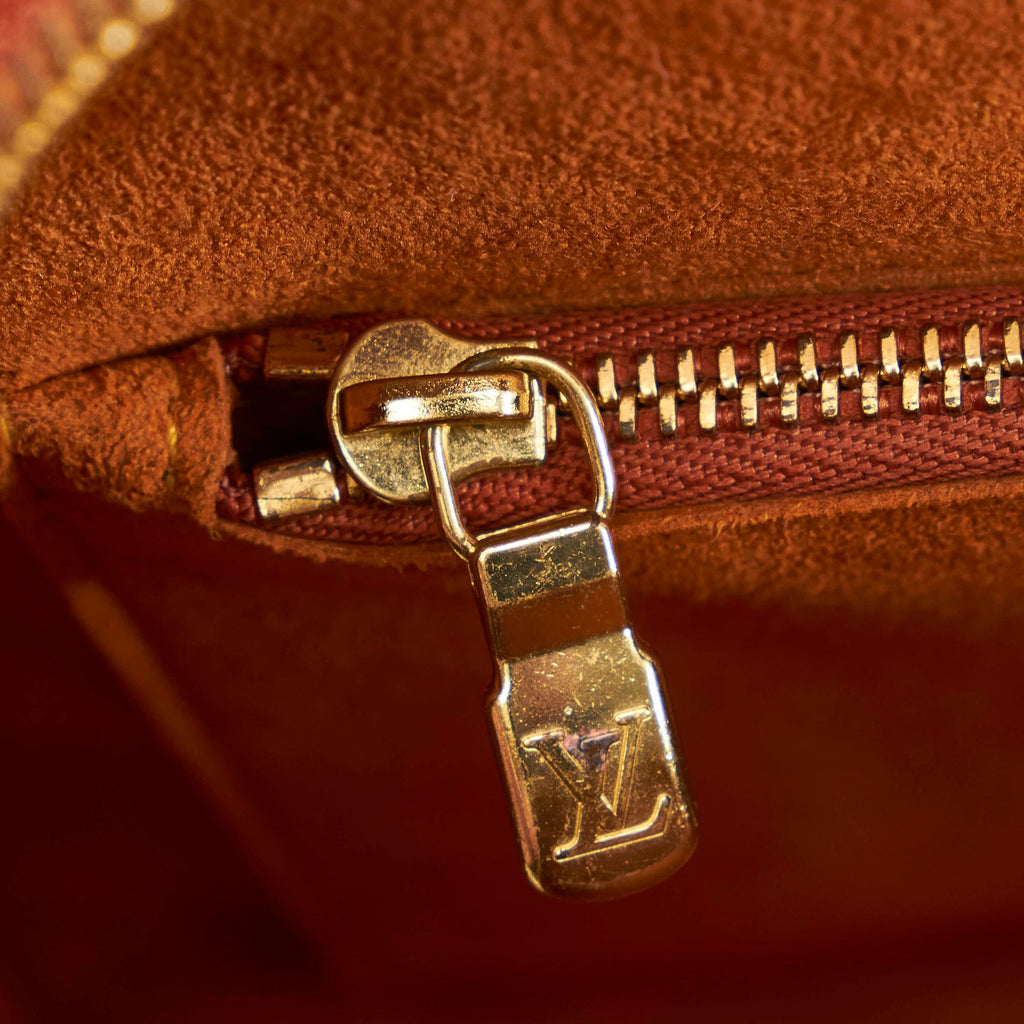Louis Vuitton Epi Pont Neuf (SHG-30225)