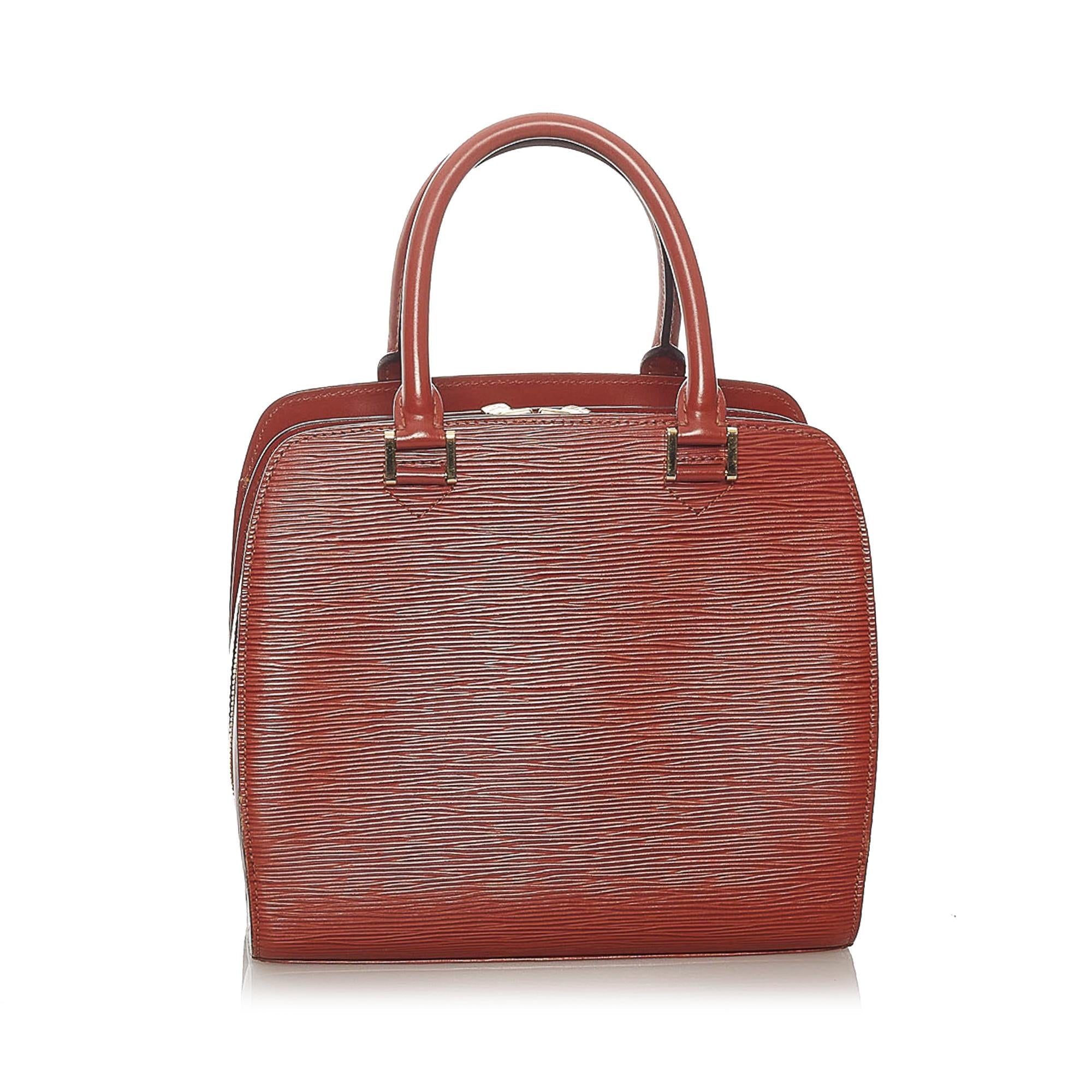 Louis Vuitton Epi Pont Neuf (SHG-37431)