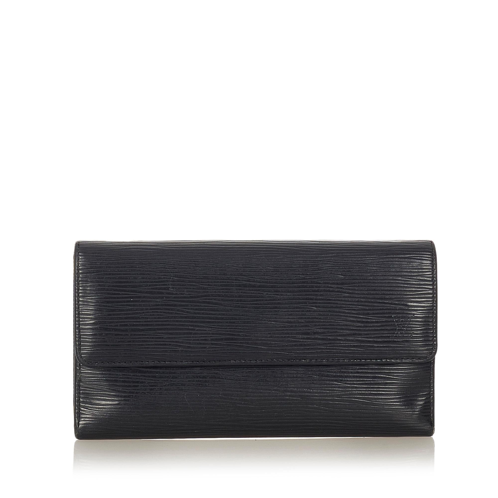 Louis Vuitton Epi Porte Tresor International Long Wallet (SHG-23951)
