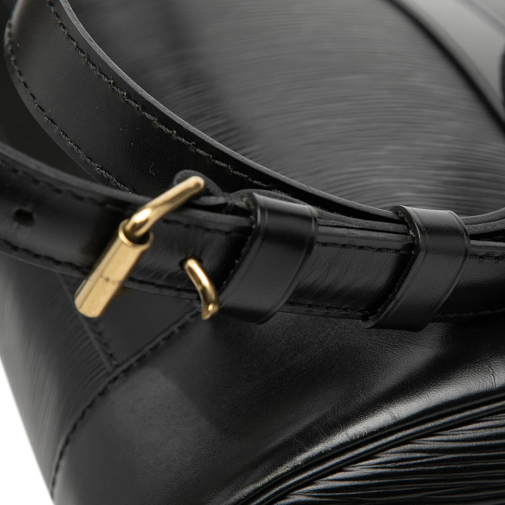 Louis Vuitton Epi Randonnee PM