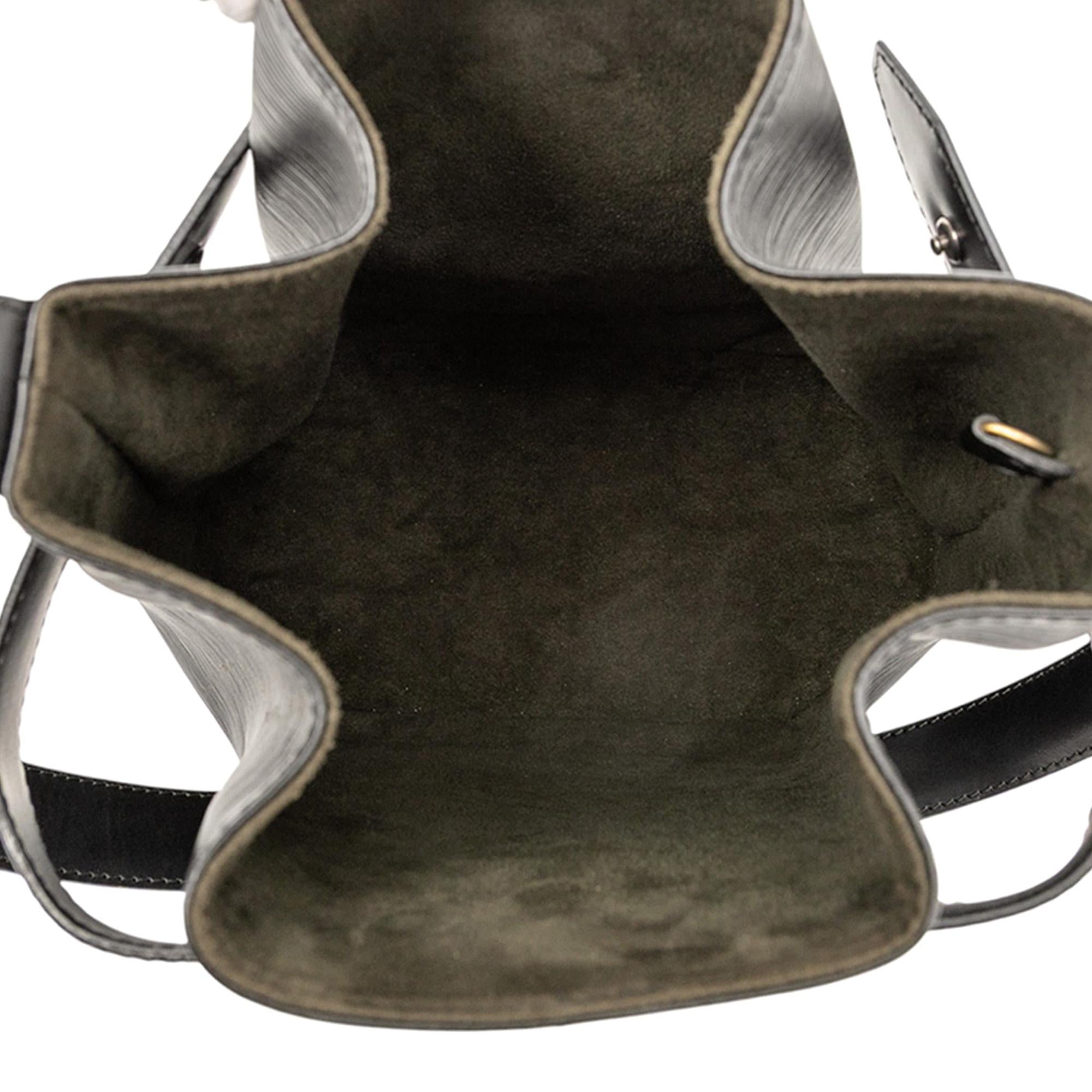 Louis Vuitton Epi Sac D Epaule PM