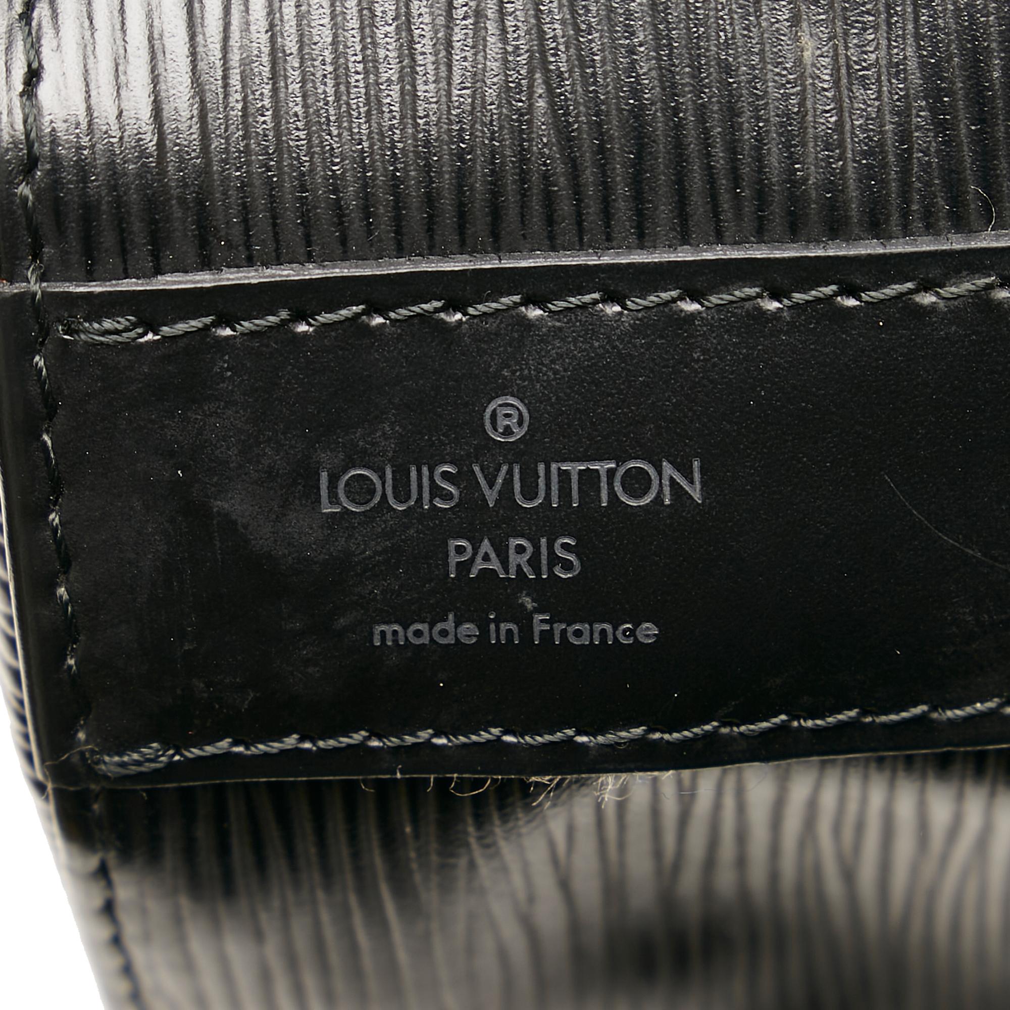 Louis Vuitton Epi Sac D'Epaule (SHG-37172)