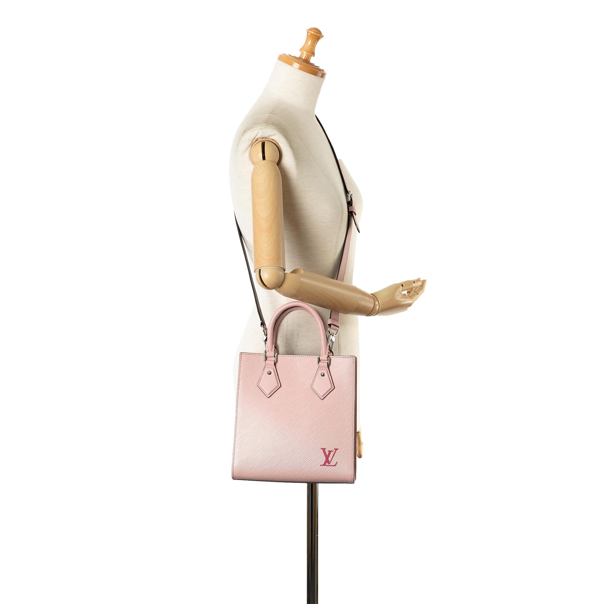 Louis Vuitton Epi Sac Plat BB (SHG-3TLBBL)