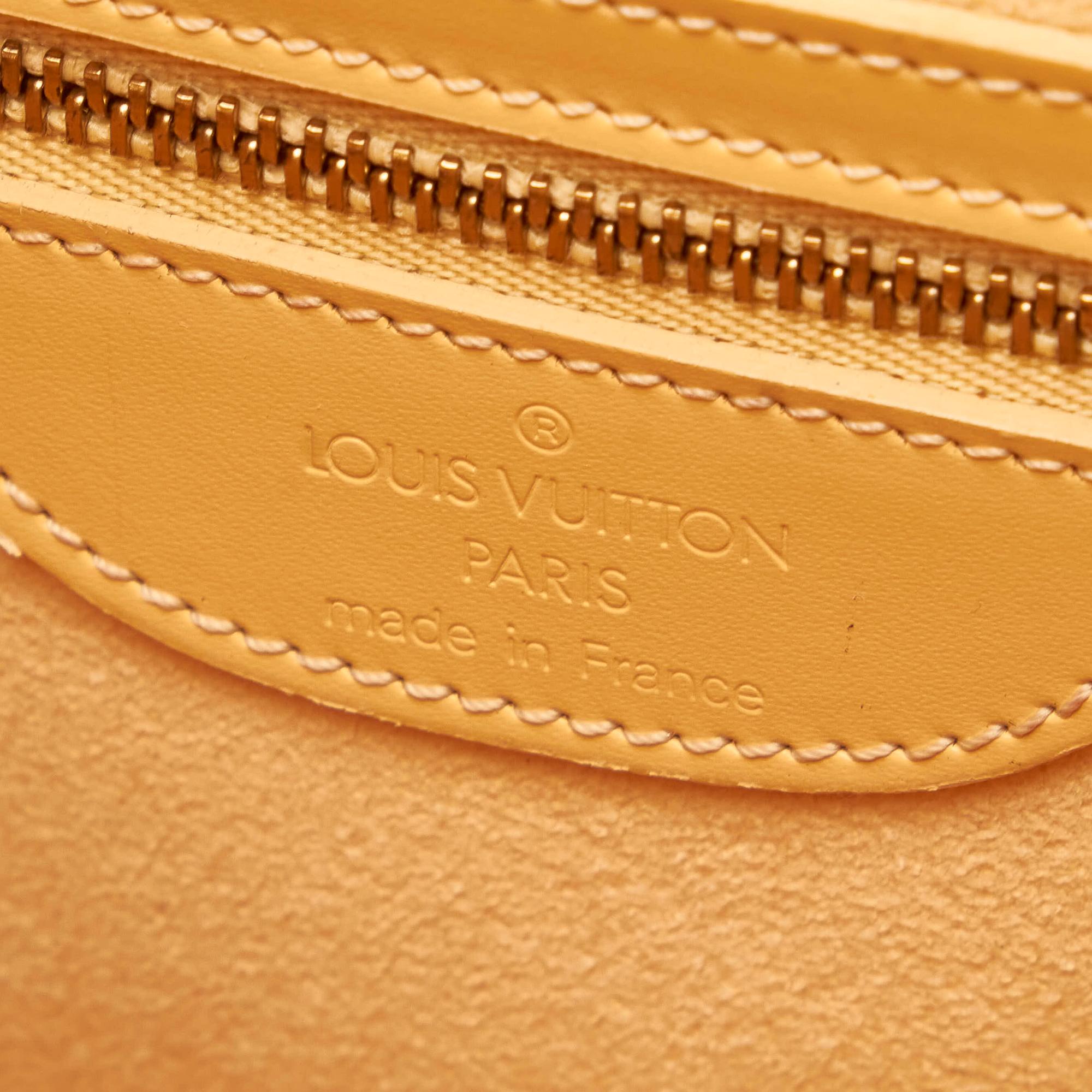 Louis Vuitton Epi Sac Verseau (SHG-29043)
