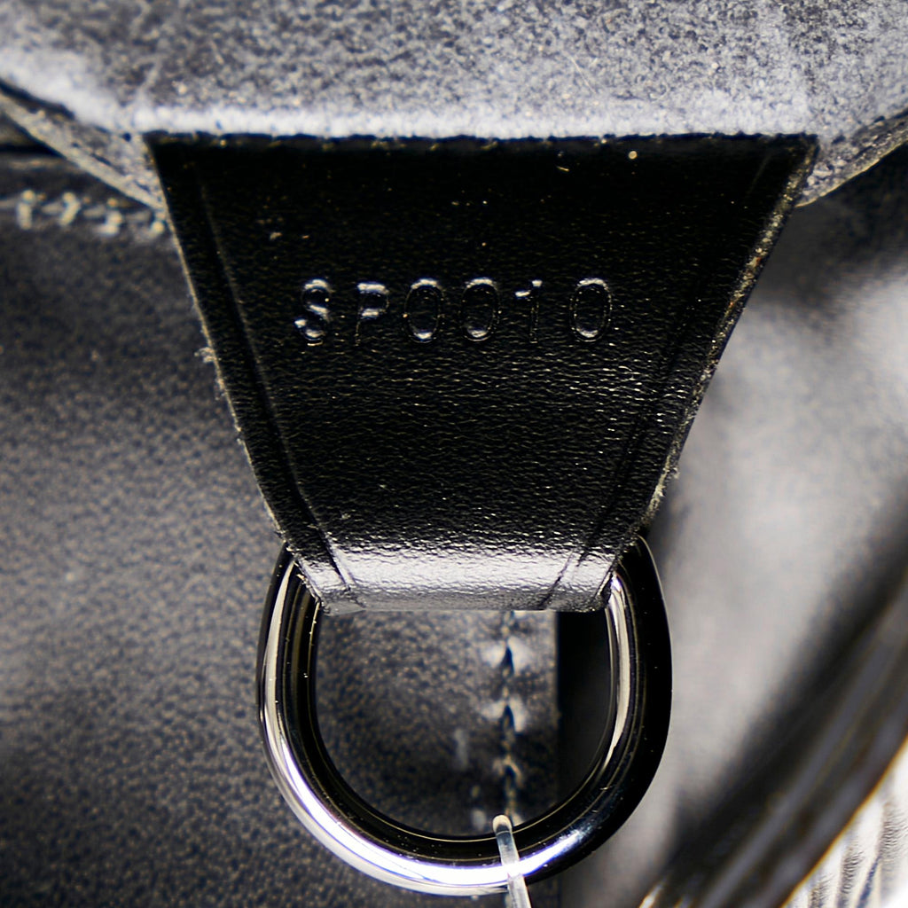 Louis Vuitton Epi Sac Verseau (SHG-31076)
