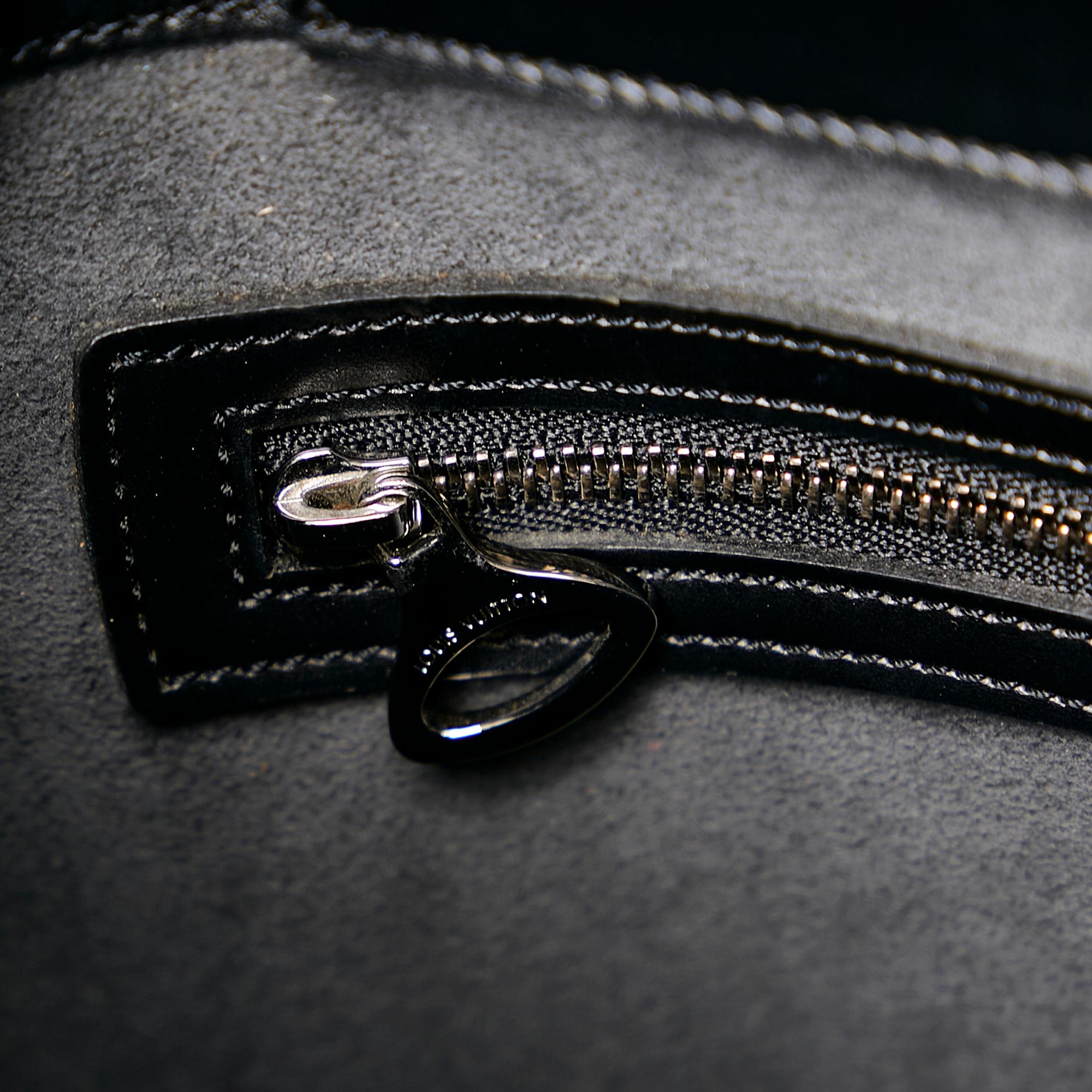 Louis Vuitton Epi Sac Verseau (SHG-37810)