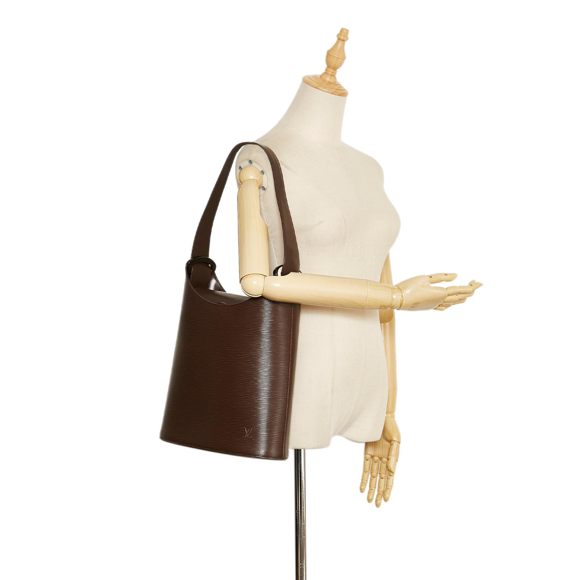 Louis Vuitton Epi Sac Verseau (SHG-KBIomN)