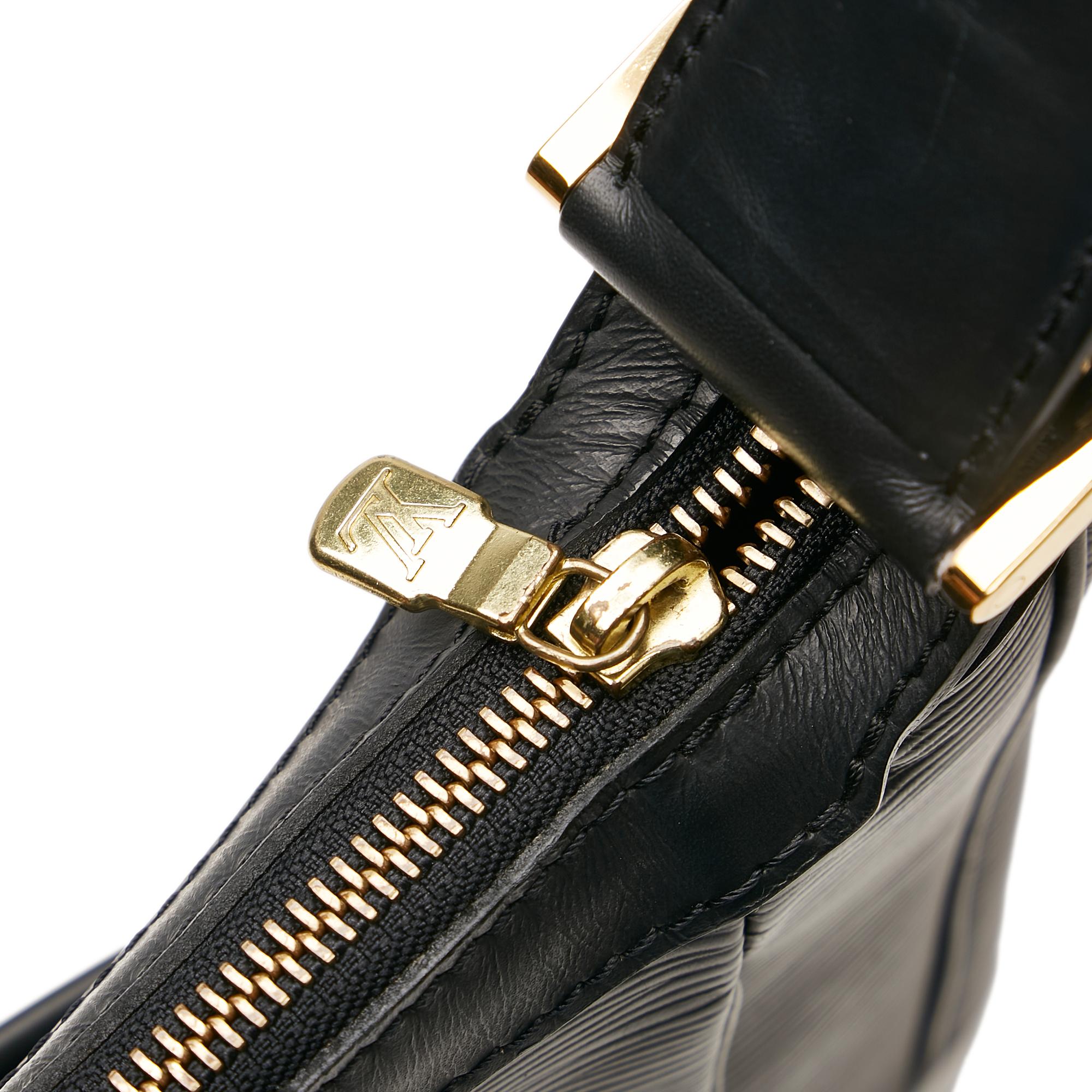 Louis Vuitton Epi Salabha (SHG-37420)