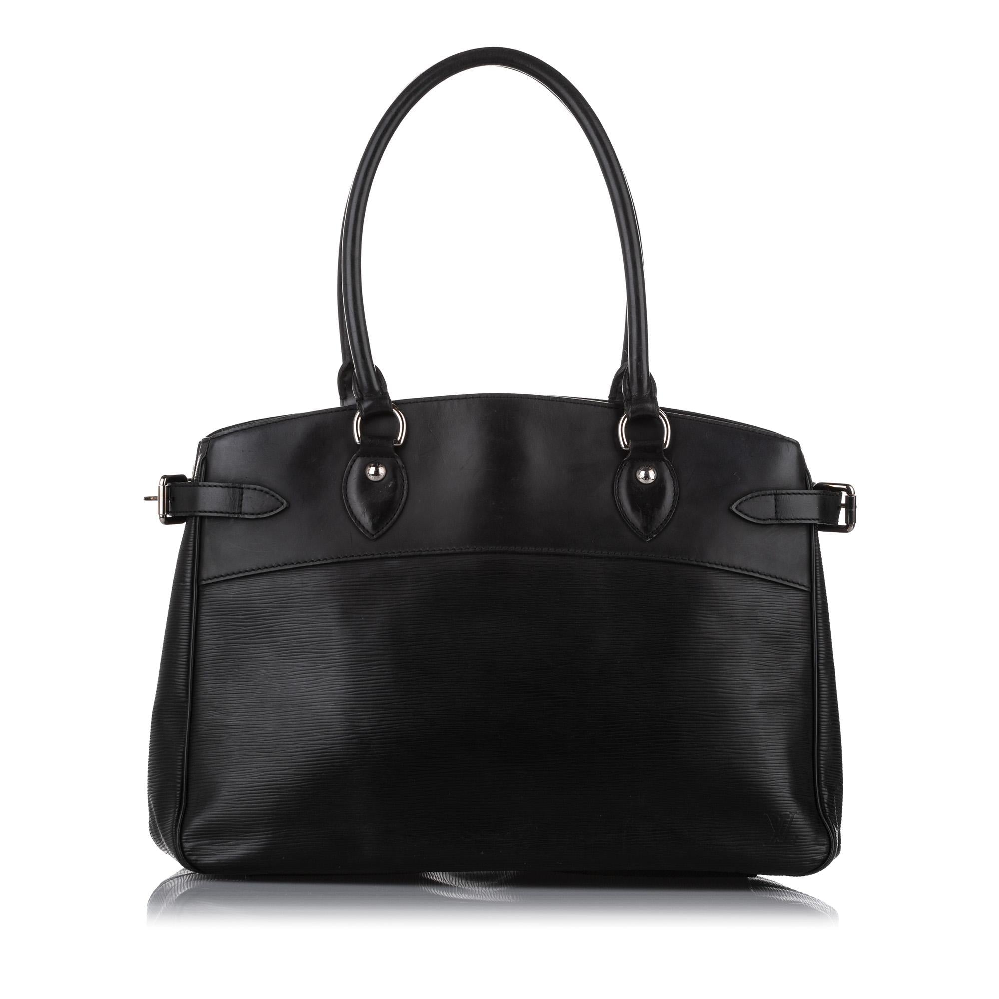 Louis Vuitton Epi Sorbonne (SHG-18836)