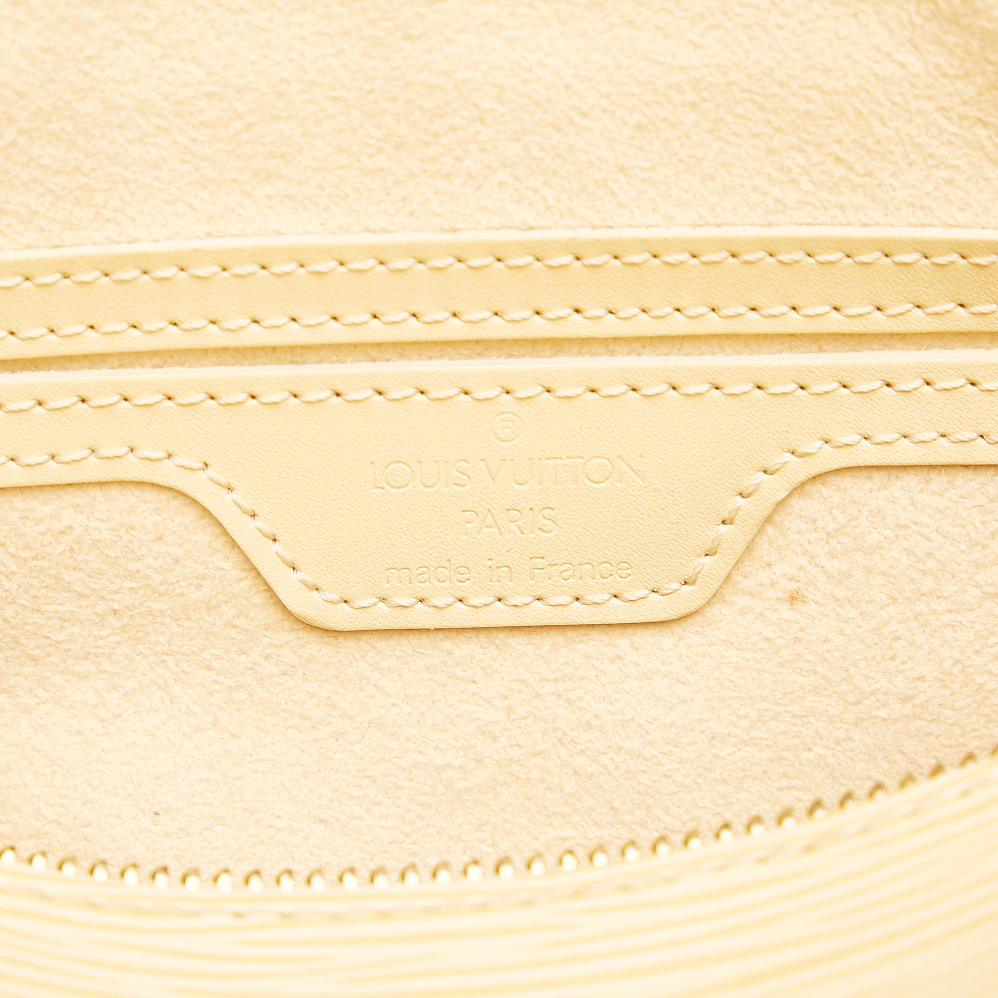 Louis Vuitton Epi Soufflot (SHG-27121)