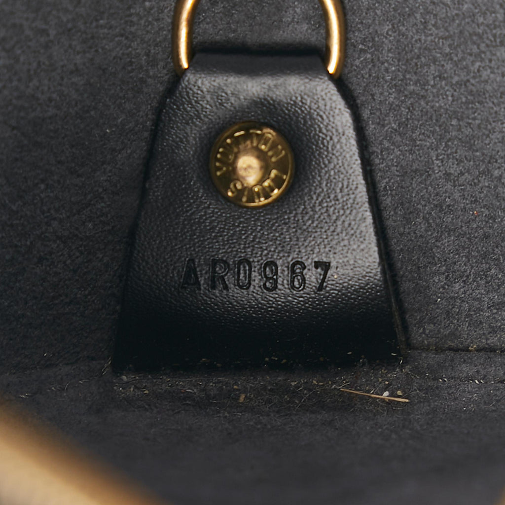 Louis Vuitton Epi Soufflot (SHG-rcX0Lb)