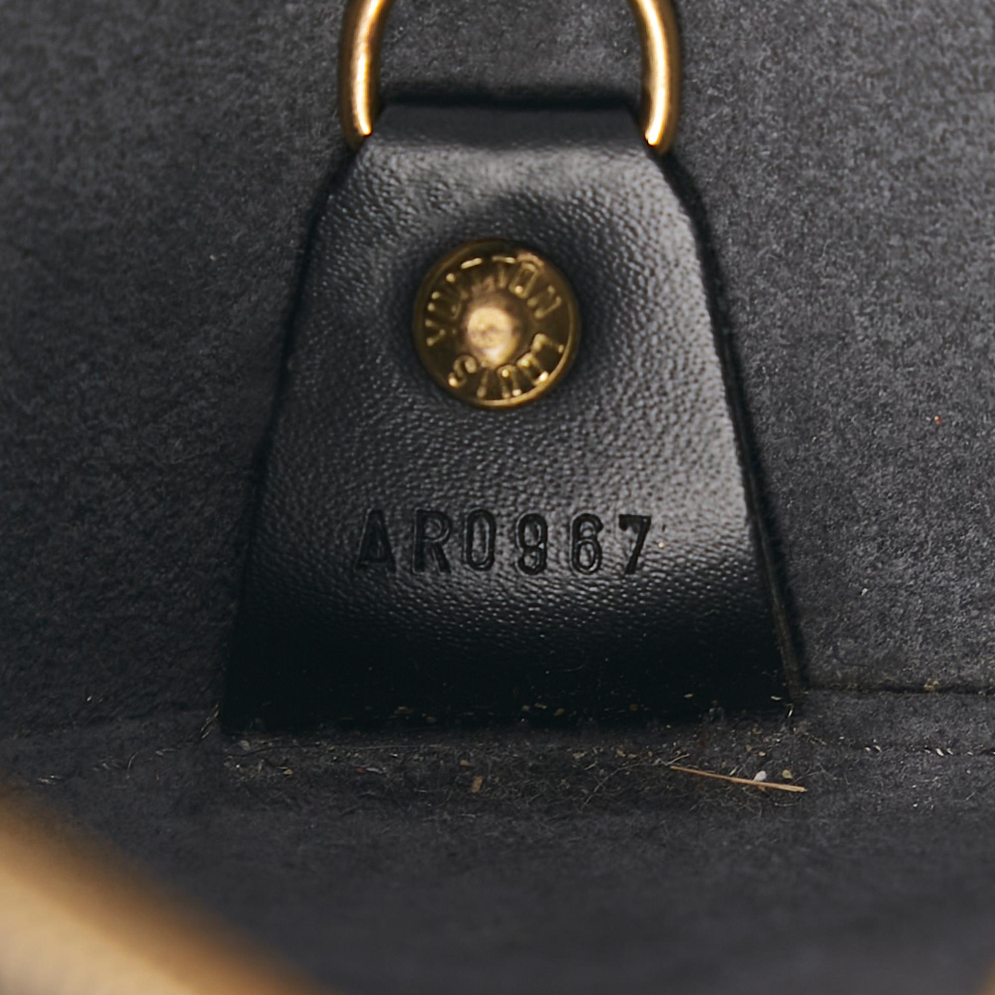 Louis Vuitton Epi Soufflot (SHG-rcX0Lb)