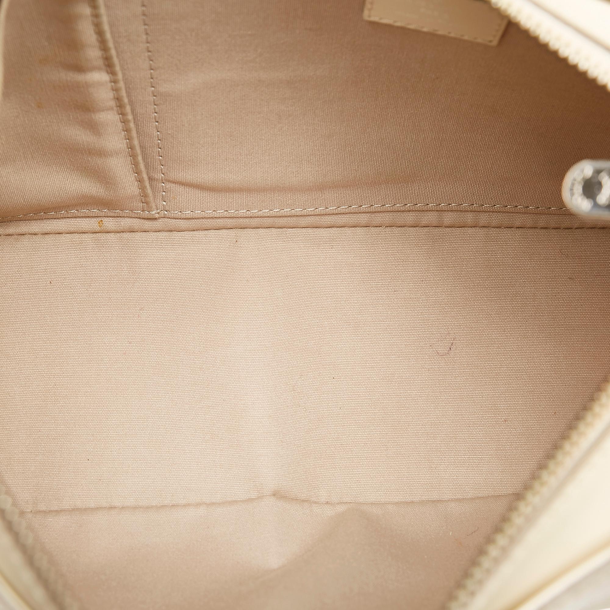 Louis Vuitton Epi Turenne PM (SHG-EdOmHa)