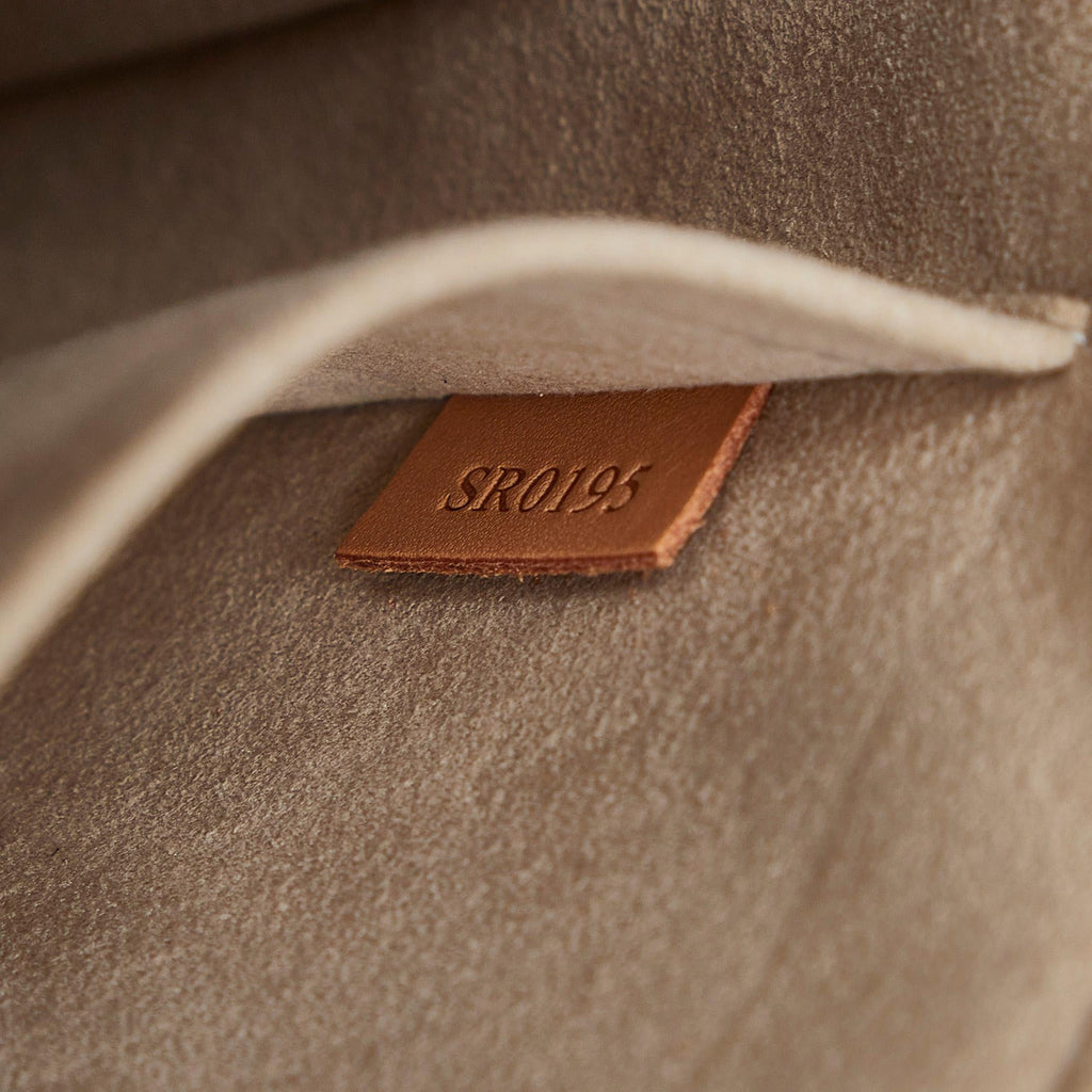 Louis Vuitton Epi Twist MM (SHG-db5MZF)