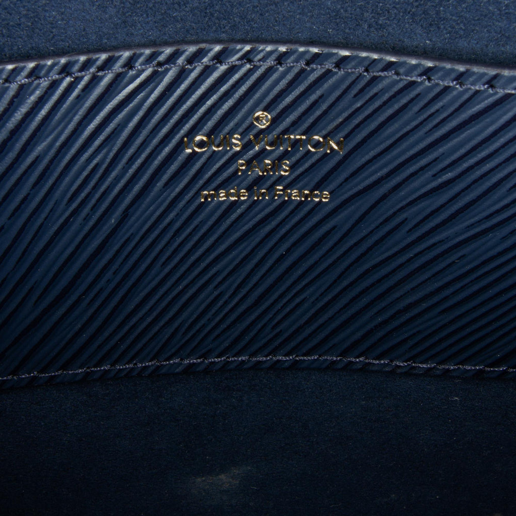 Louis Vuitton Epi Twist MM (SHG-H2cOXk)