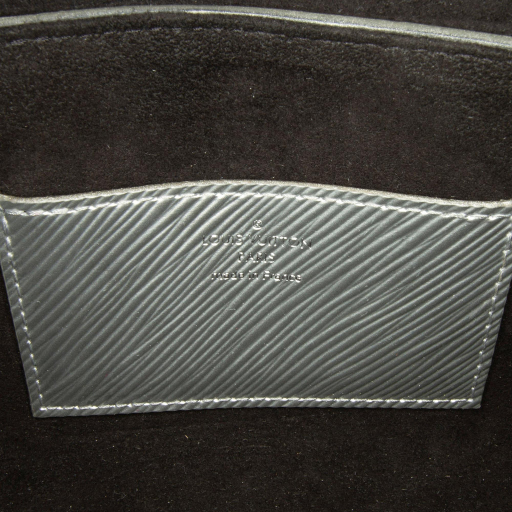 Louis Vuitton Epi Twist PM (SHG-wWGeqF)