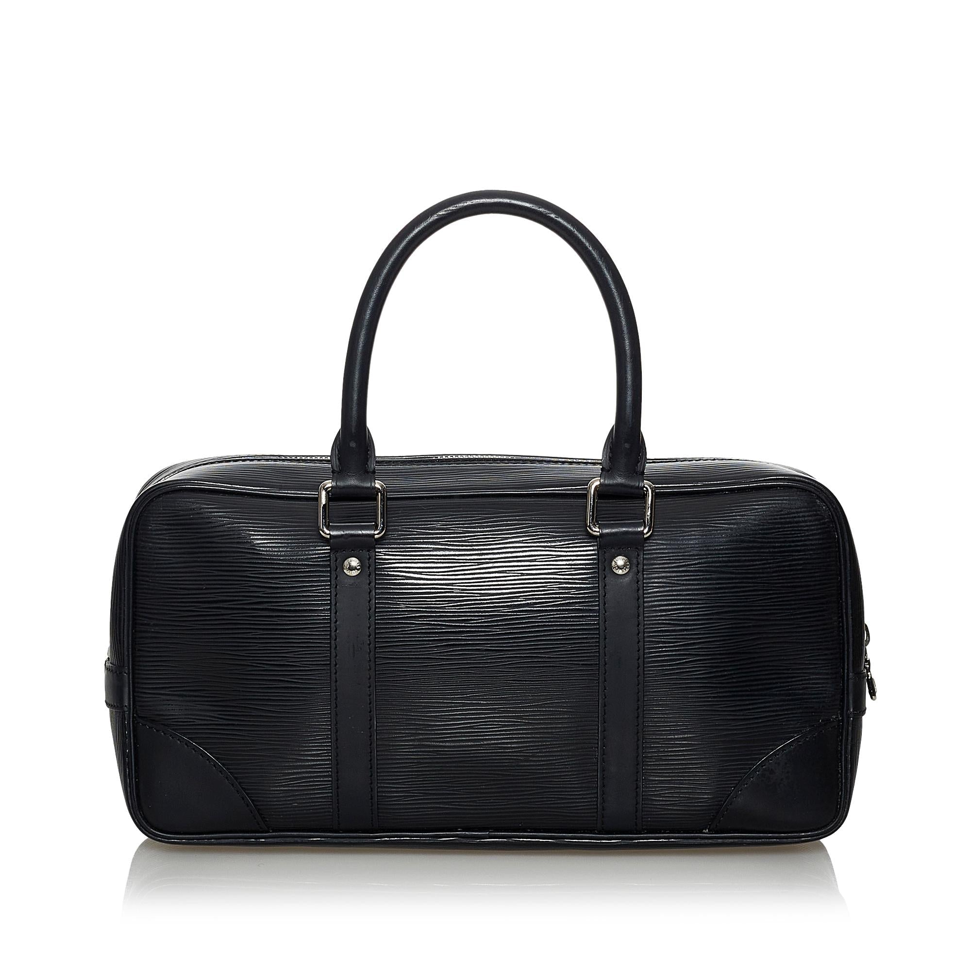 Louis Vuitton Epi Vivienne Long MM (SHG-28247)