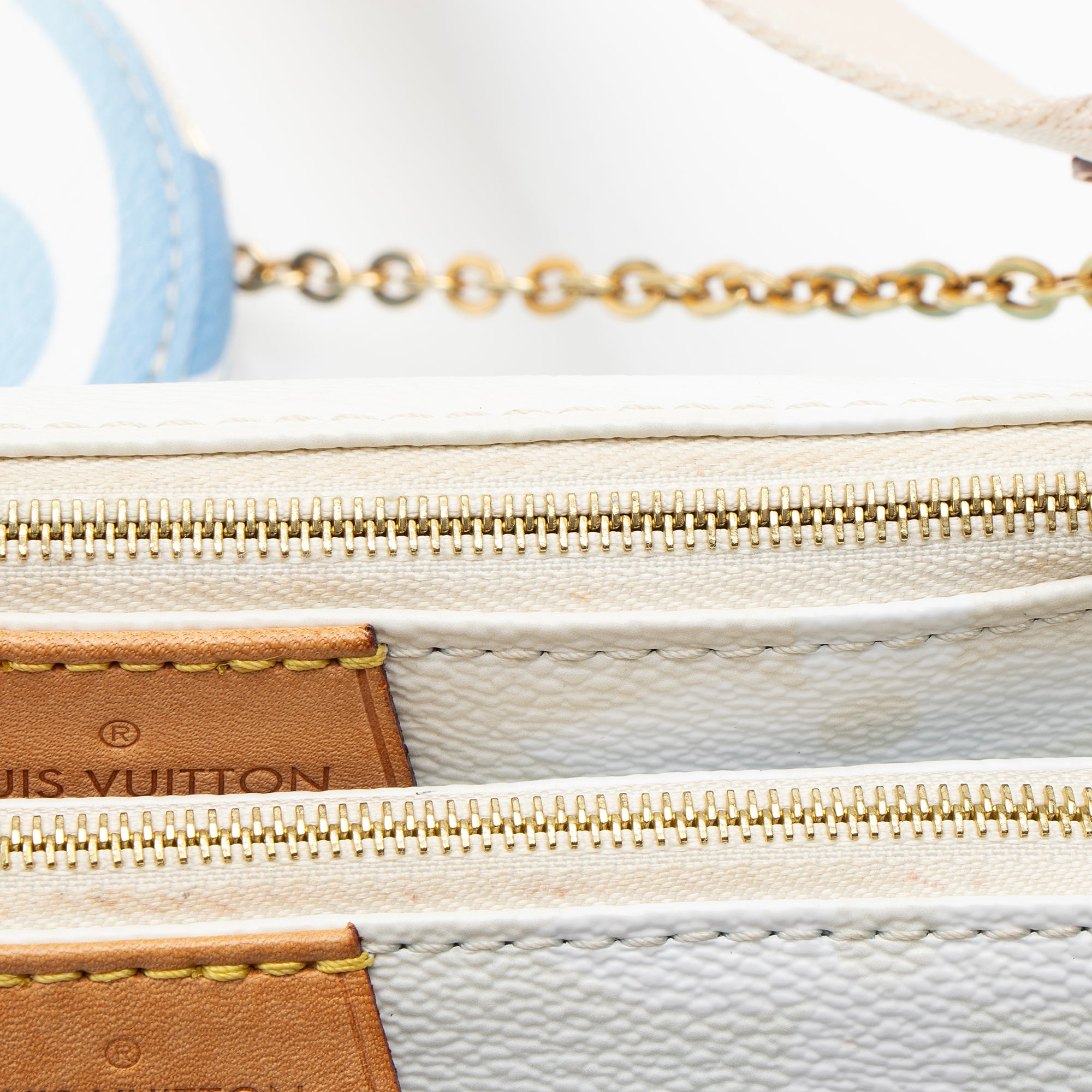 Louis Vuitton Giant Monogram Canvas By The Pool Multi-Pochette Accessoires