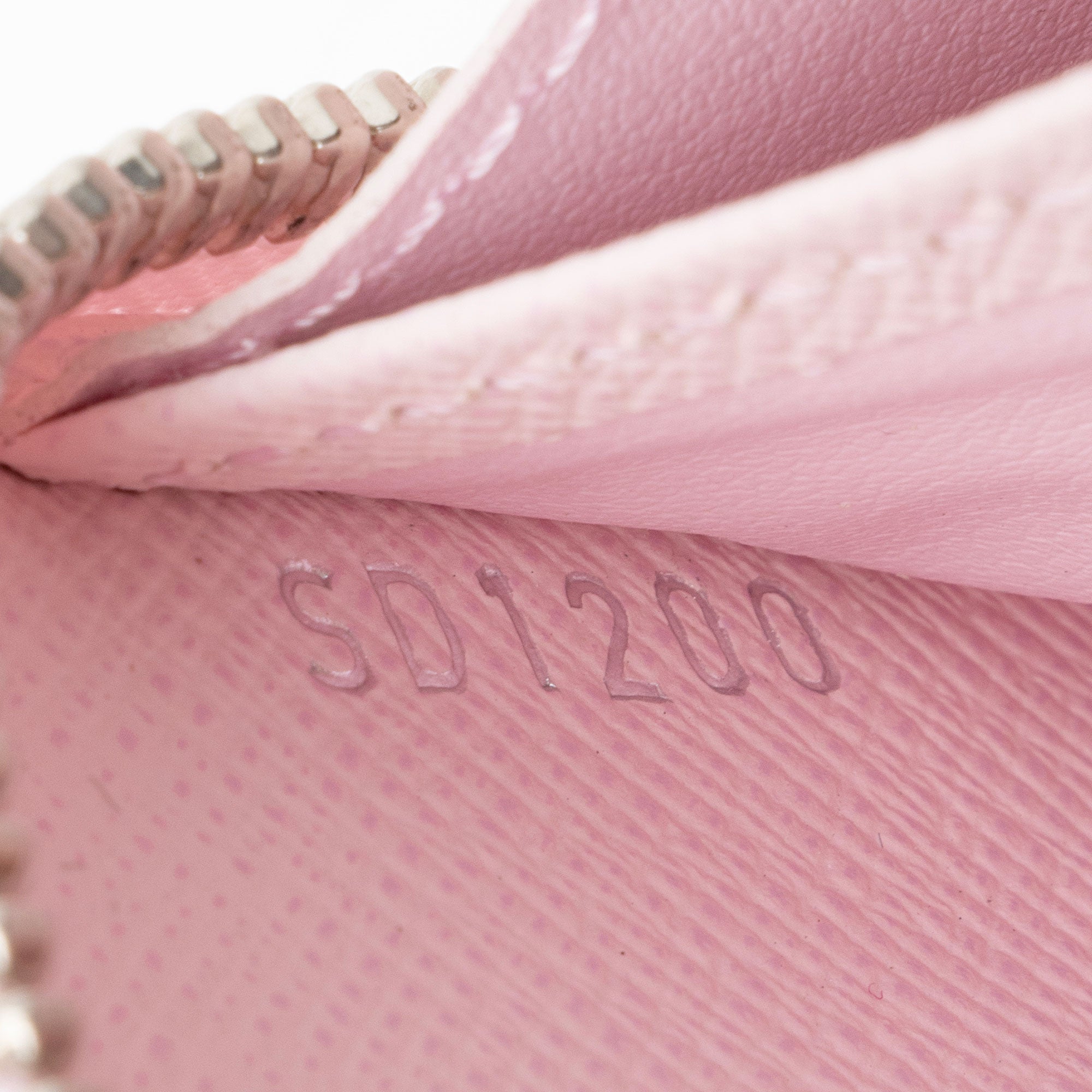 Louis Vuitton Giant Monogram Canvas Escale Zippy Wallet