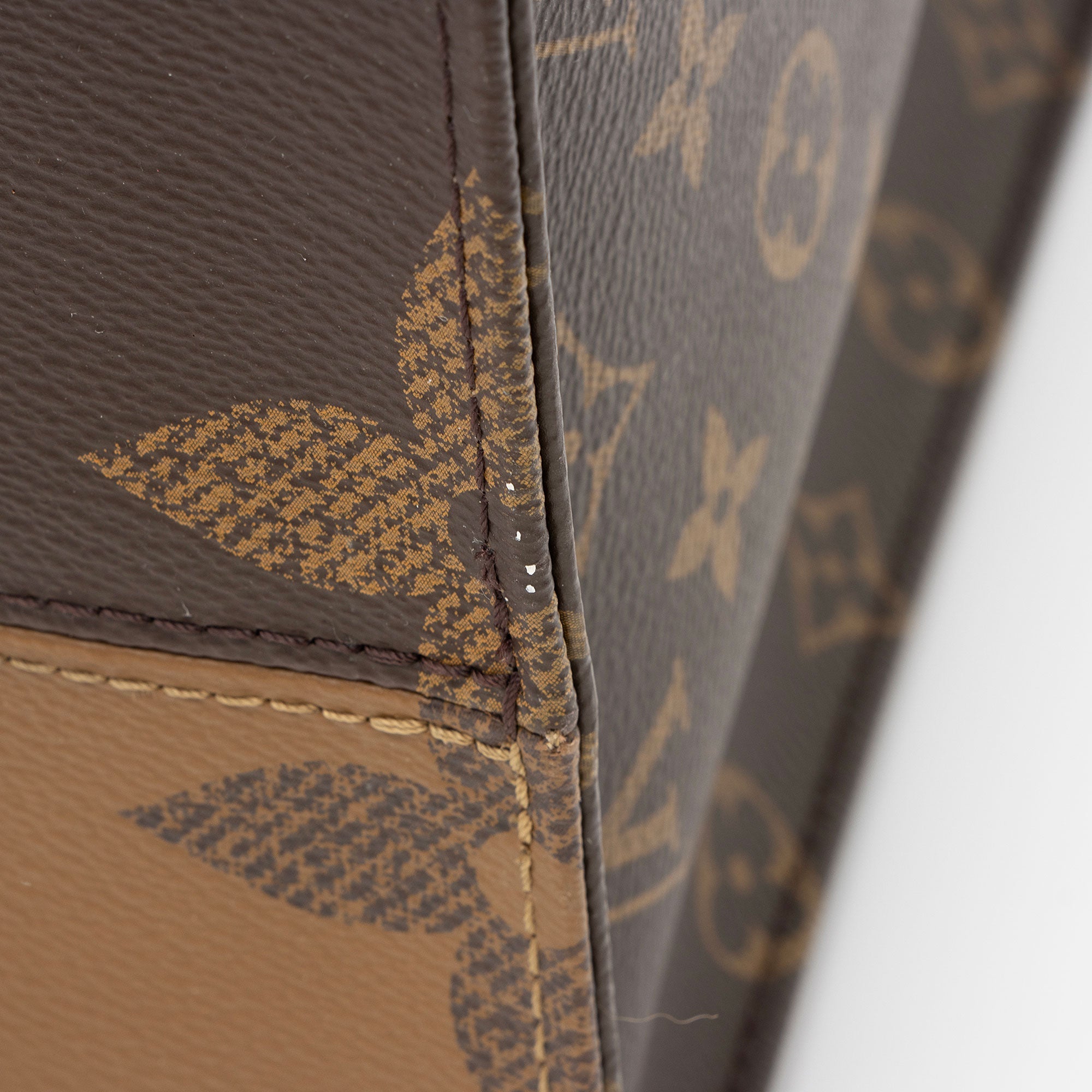 Louis Vuitton Giant Monogram Canvas Onthego GM Tote