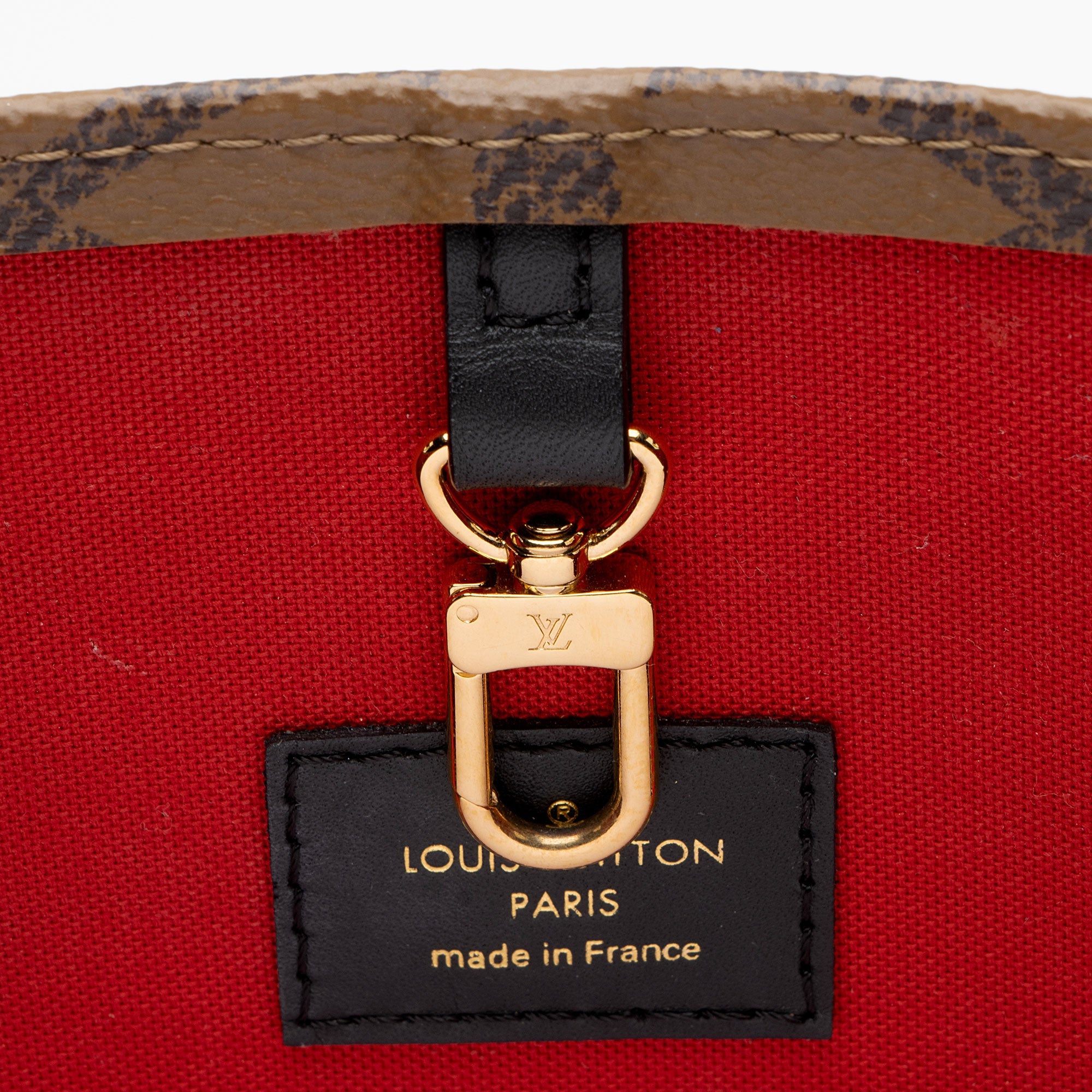 Louis Vuitton Giant Monogram Canvas Onthego MM Tote (SHF-fOILTP)