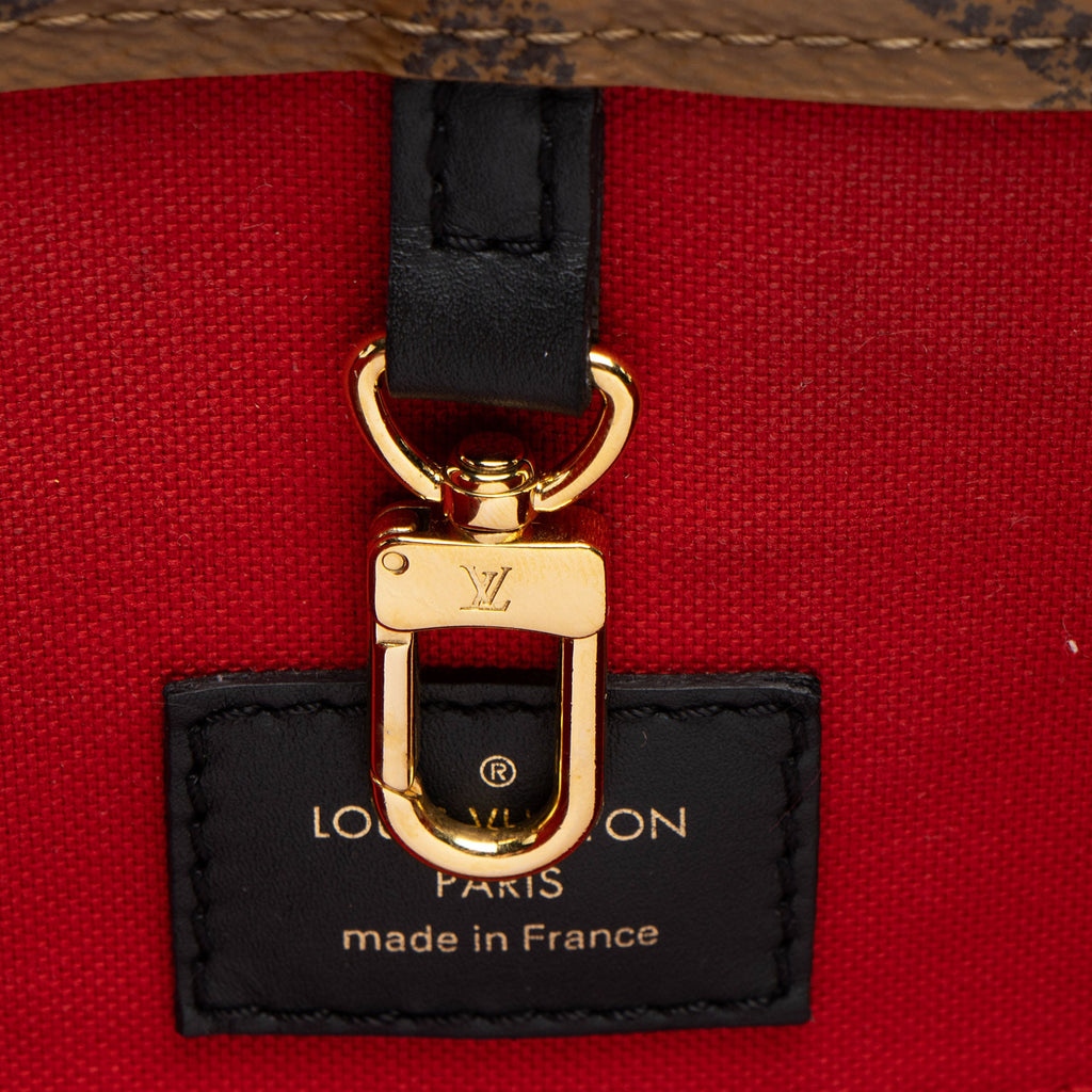 Louis Vuitton Giant Monogram Canvas Onthego MM Tote