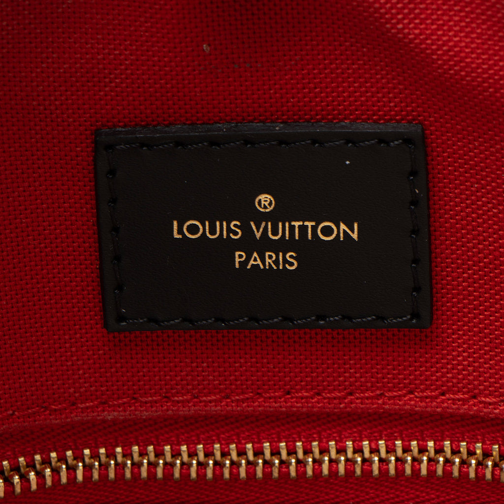 Louis Vuitton Giant Monogram Canvas Onthego MM Tote