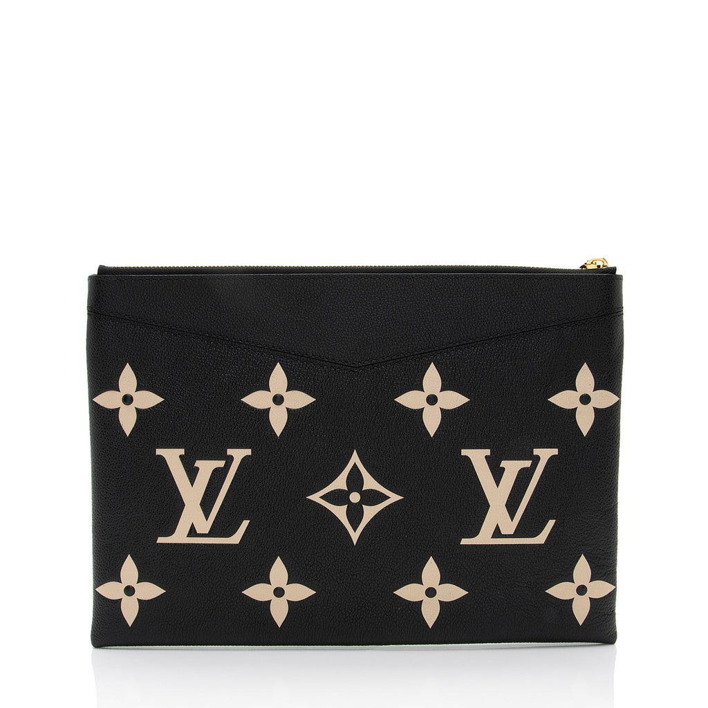 Louis Vuitton Giant Monogram Empreinte Daily Pouch (SHF-mZDtSZ)