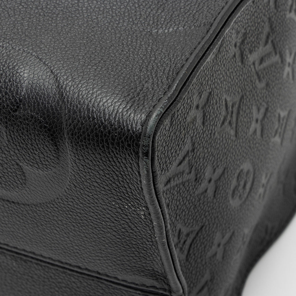 Louis Vuitton Giant Monogram Empreinte Onthego GM Tote (SHF-Lgb7yG)