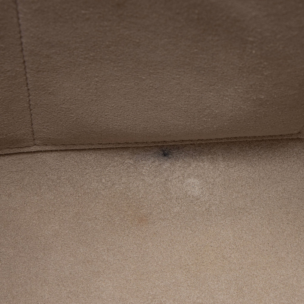 Louis Vuitton Giant Monogram Empreinte Onthego MM Tote