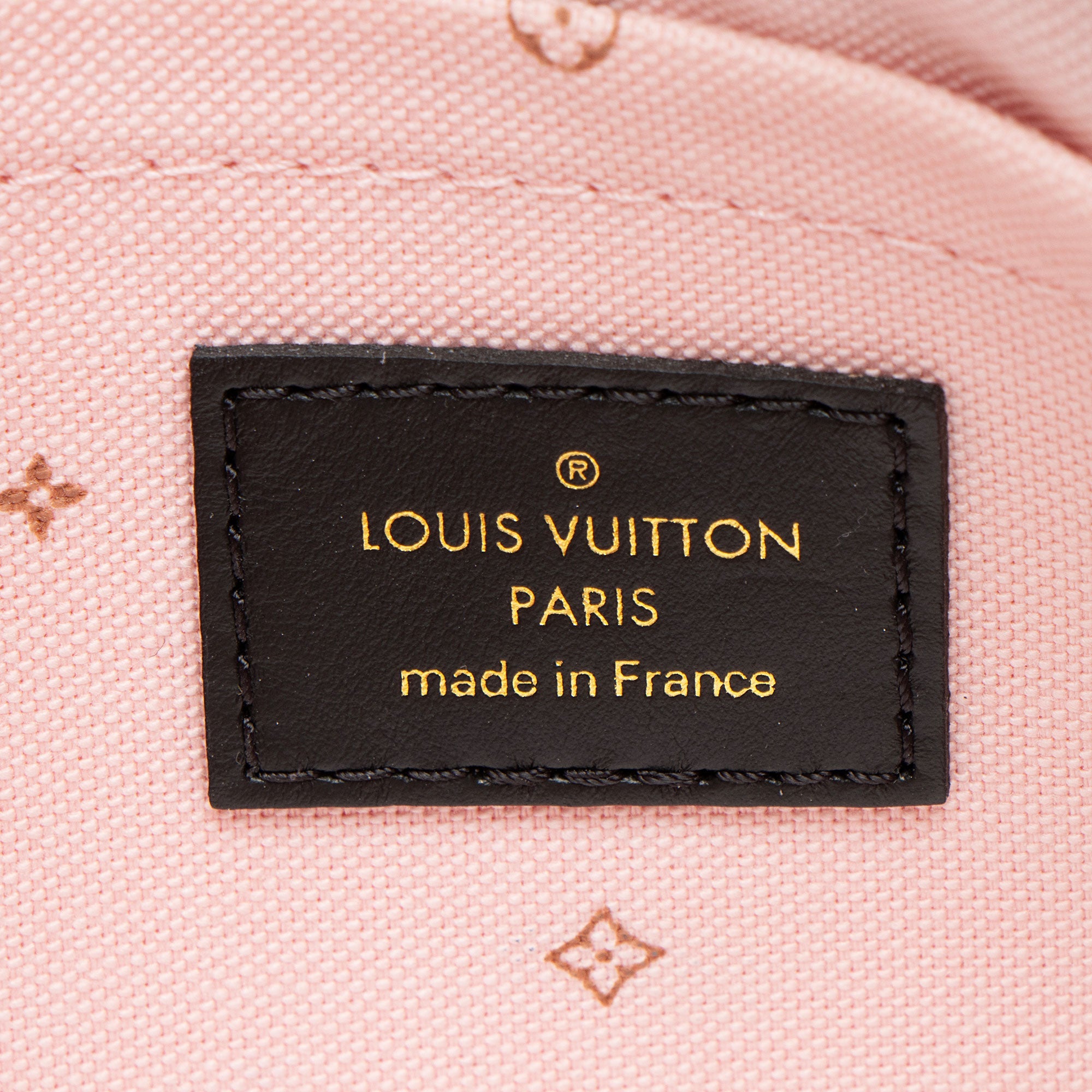 Louis Vuitton Limited Edition Monogram Canvas Fall For You Neverfull MM Pochette