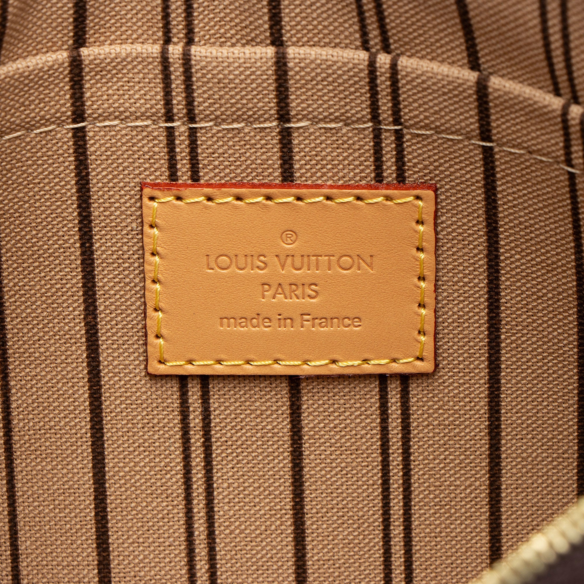 Louis Vuitton Limited Edition Monogram Canvas Game On Neverfull MM Pochette (SHF-BadhZ3)