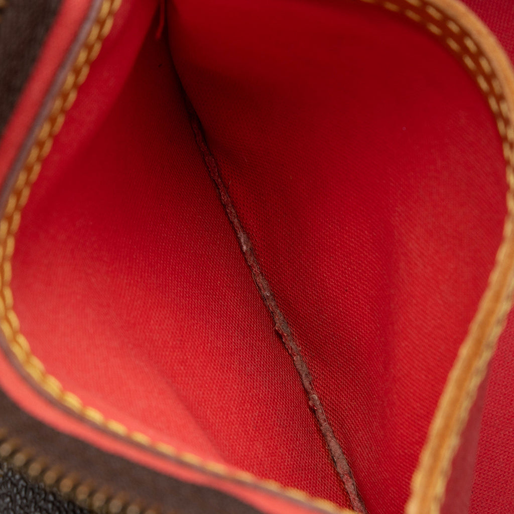 Louis Vuitton Monogram Canvas V Speedy 30 Satchel - FINAL SALE (SHF-ETgDwY)