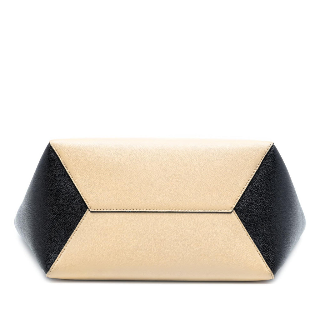 Louis Vuitton LockMe Cabas