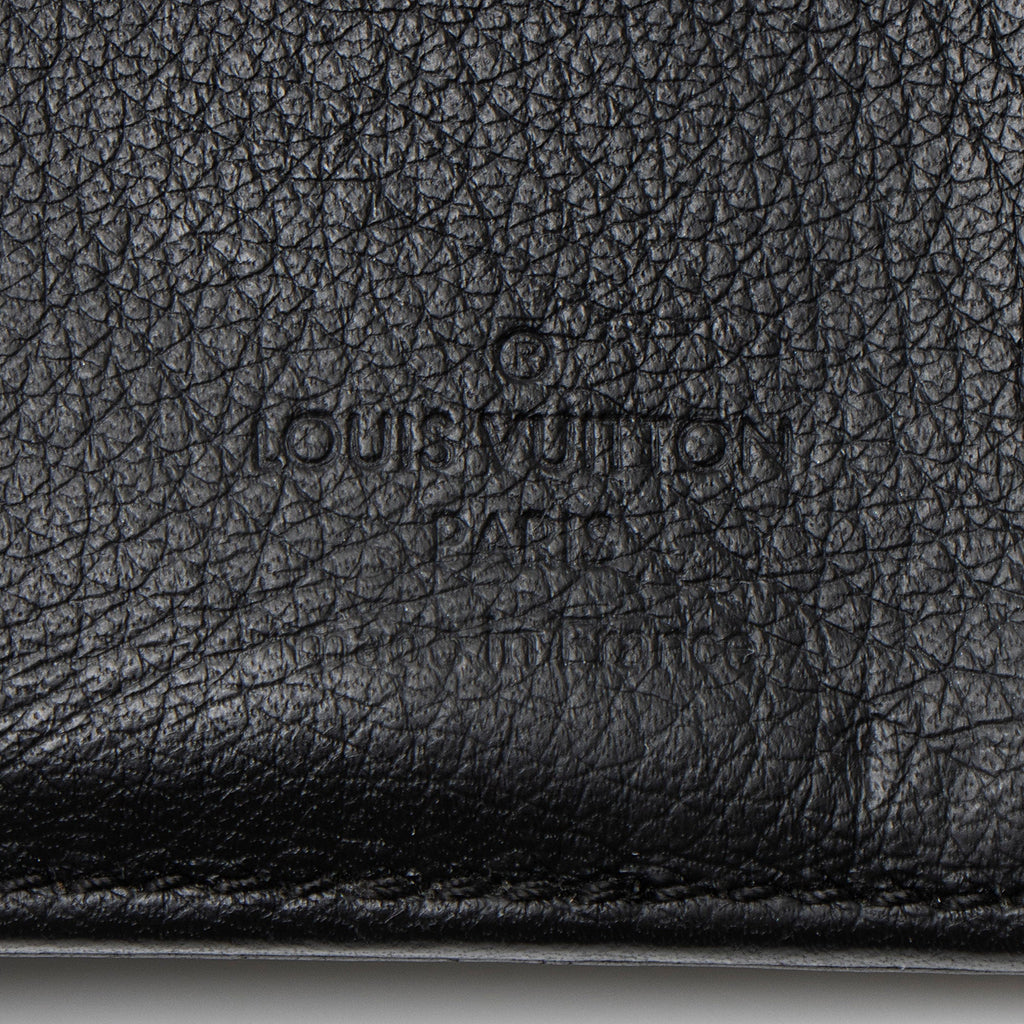 Louis Vuitton Mahina Leather Amelia Wallet