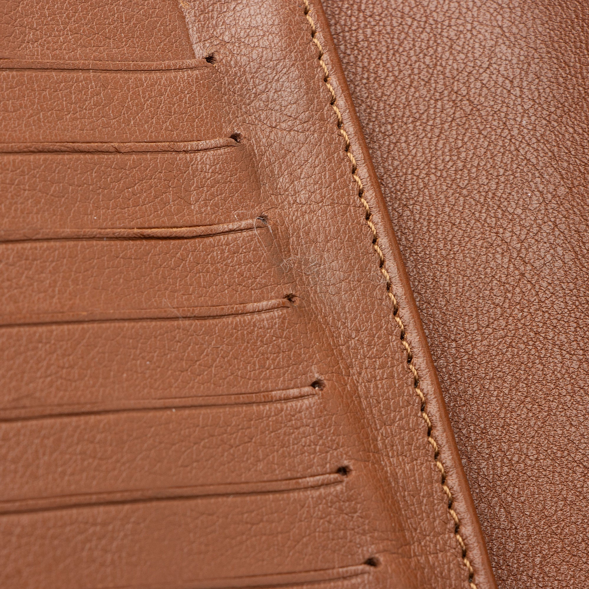 Louis Vuitton Mahina Leather Amelia Wallet