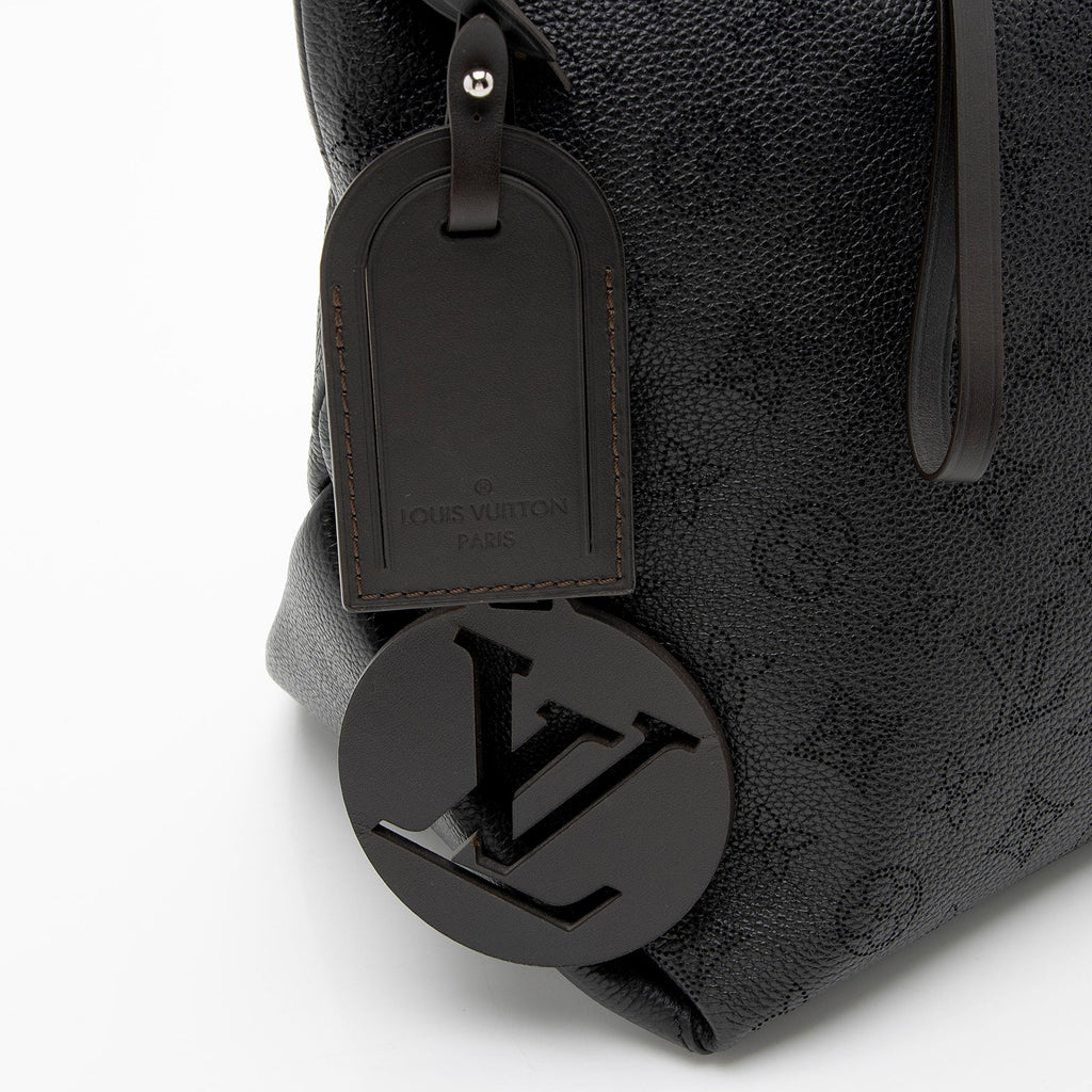 Louis Vuitton Mahina Leather Beaubourg MM Hobo