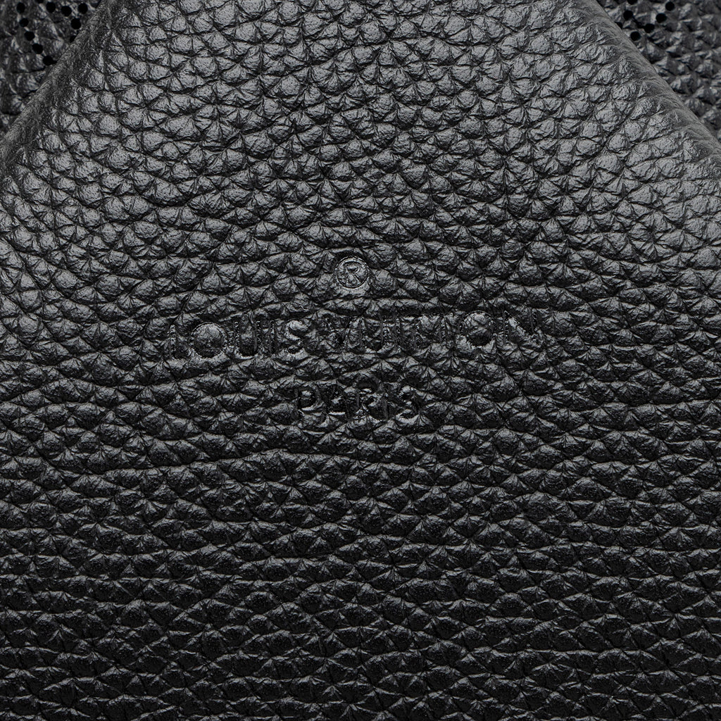 Louis Vuitton Mahina Leather Beaubourg MM Hobo