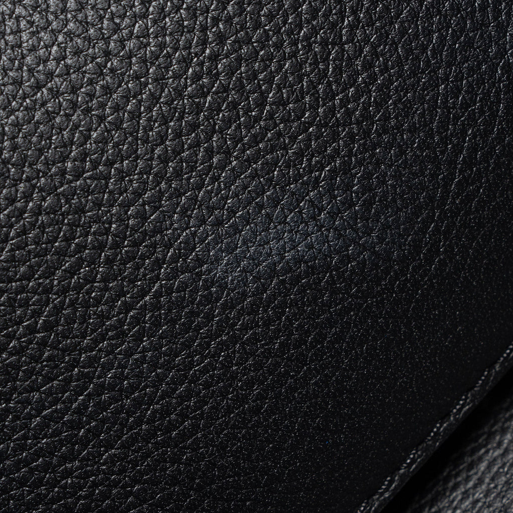 Louis Vuitton Mahina Leather Carmel Hobo
