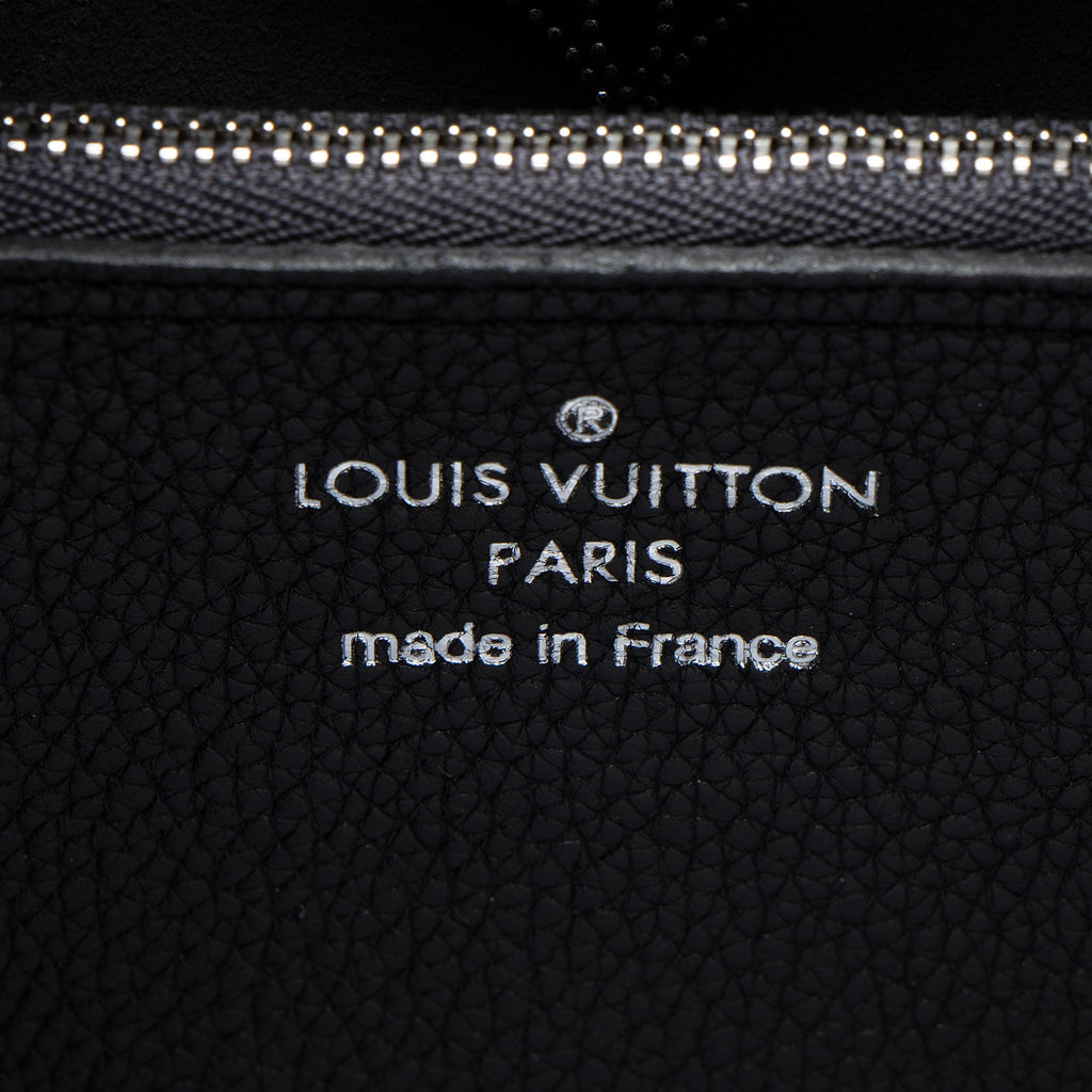 Louis Vuitton Mahina Leather Carmel Hobo