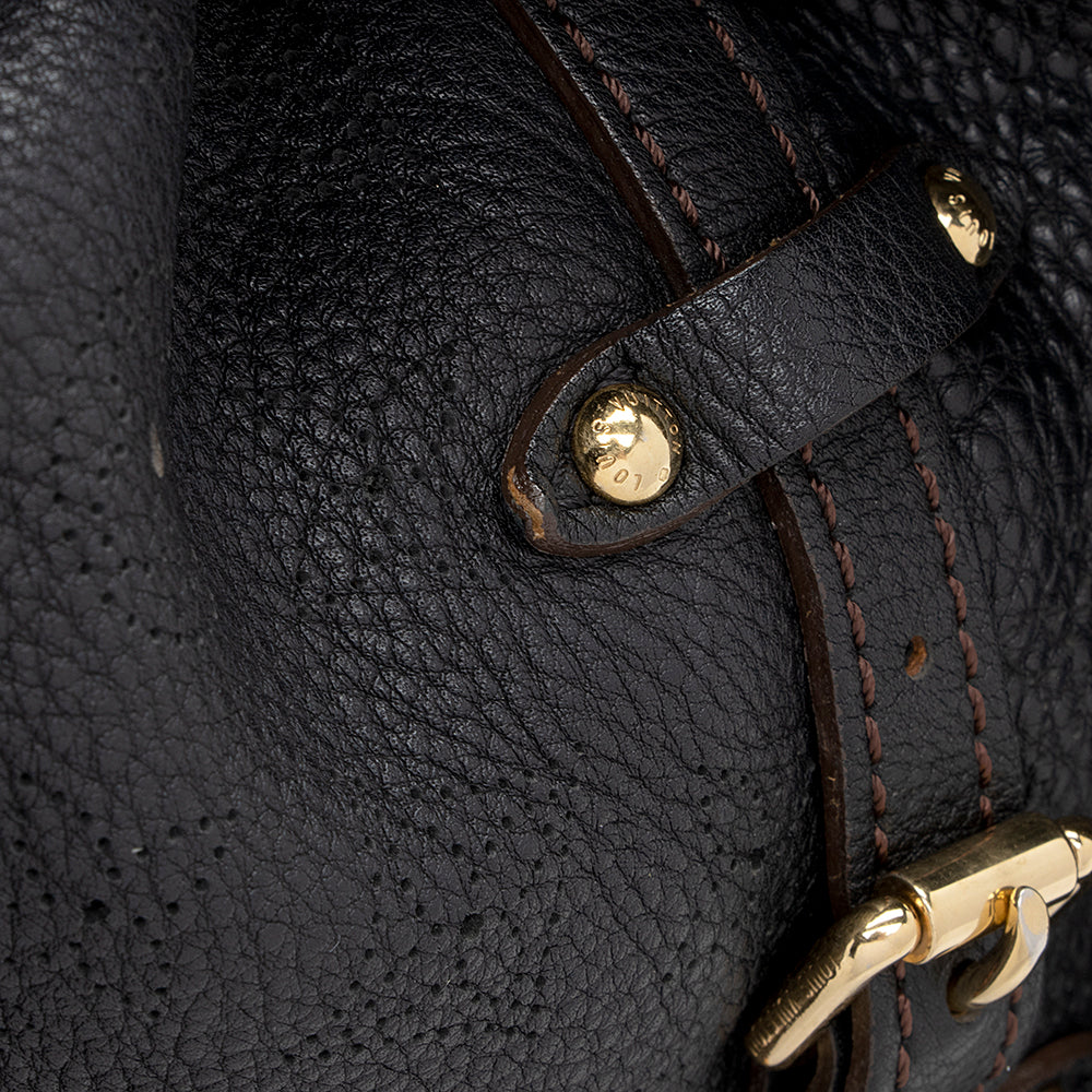 Louis Vuitton Mahina Leather L Hobo (SHF-17445)