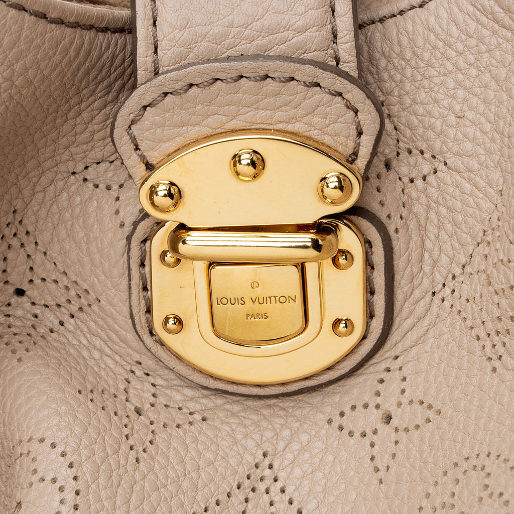 Louis Vuitton Mahina Leather L Hobo