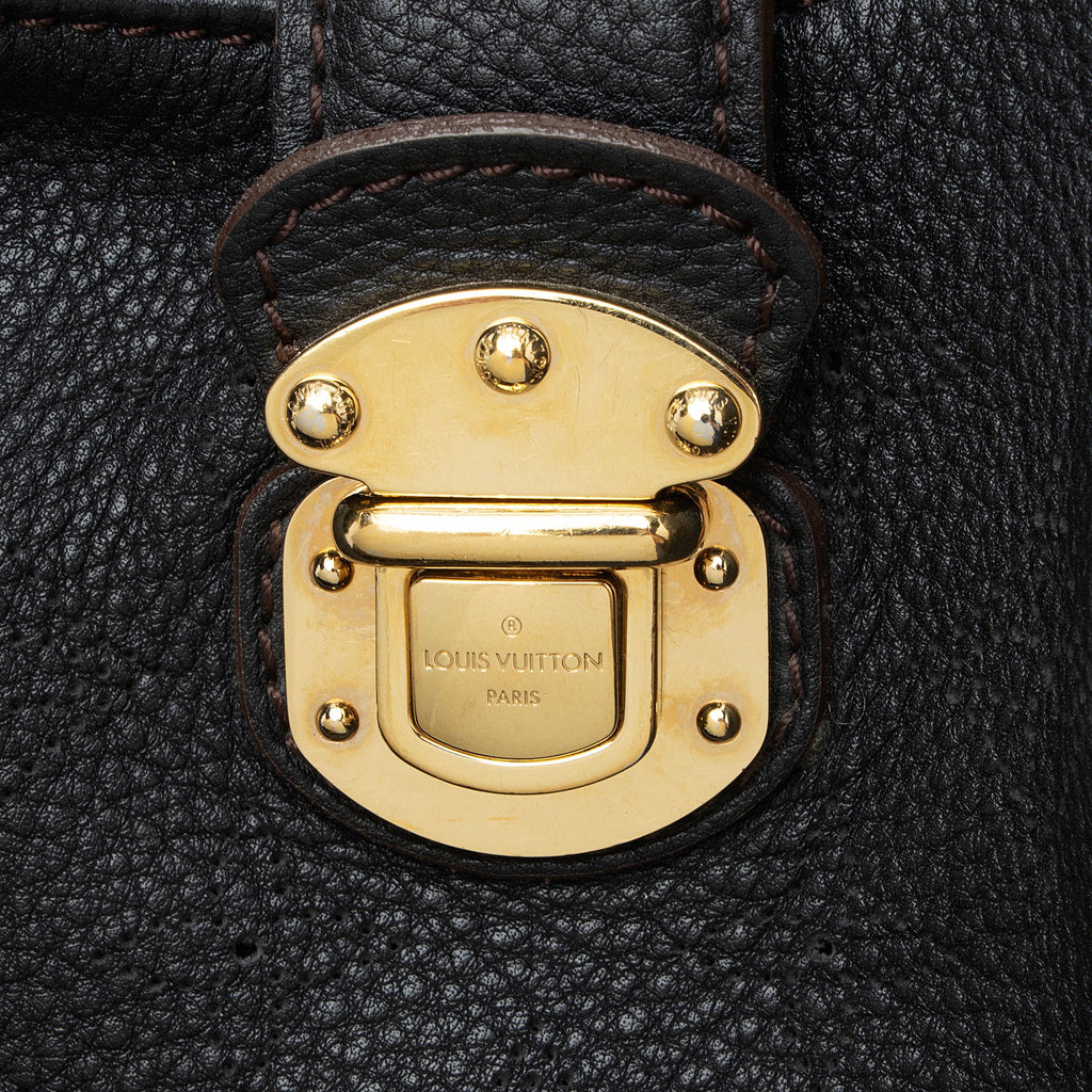 Louis Vuitton Mahina Leather L Hobo