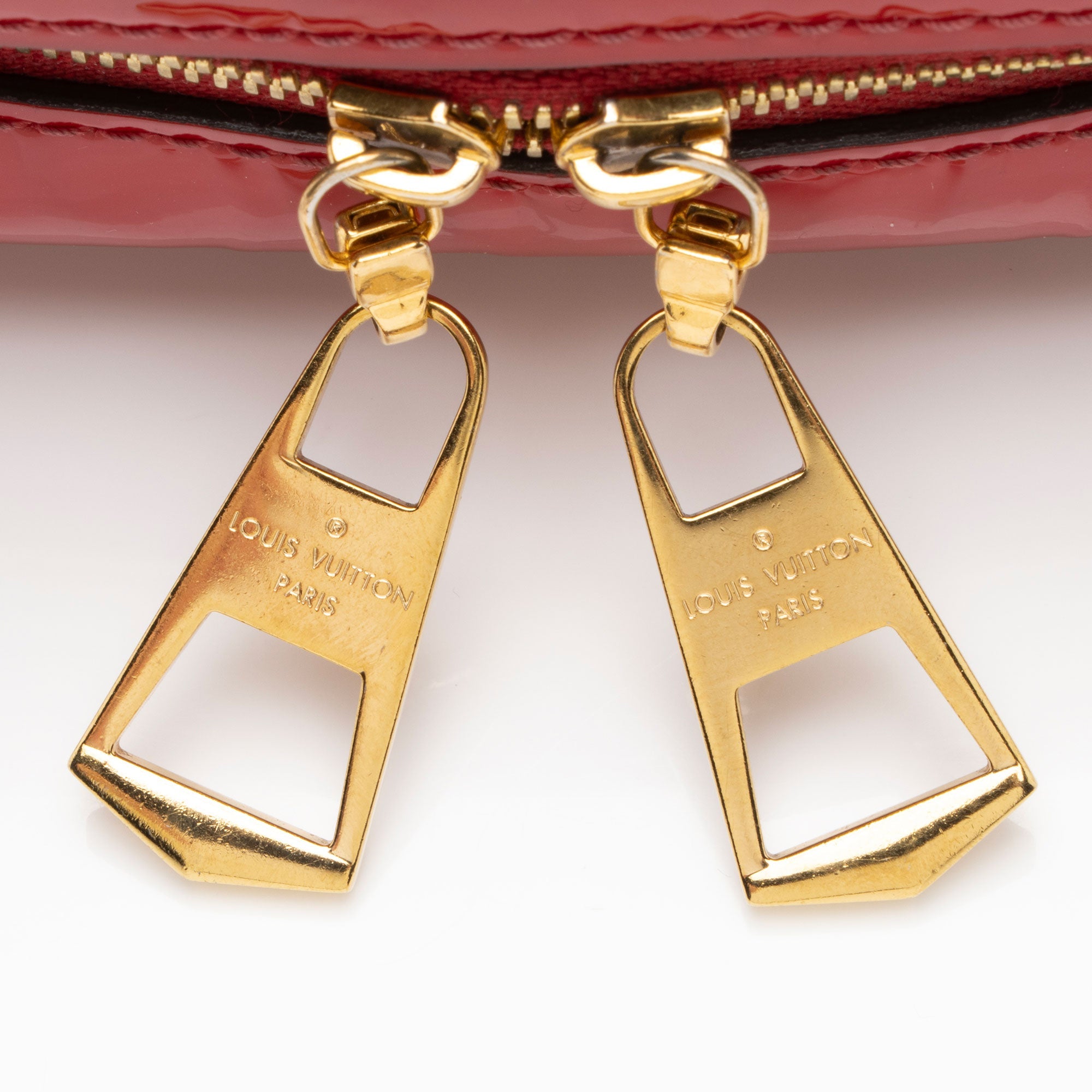 Louis Vuitton Miroir Patent Leather Venice Shoulder Bag (SHF-KHz2fu)