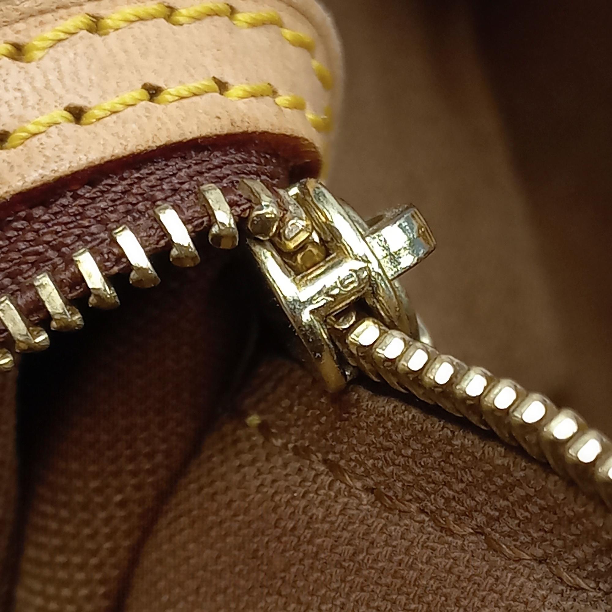 Louis Vuitton Monogram Batignolles Vertical (SHG-35877)